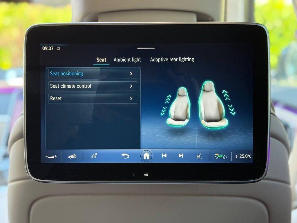 Mercedes-Benz S Class view 36