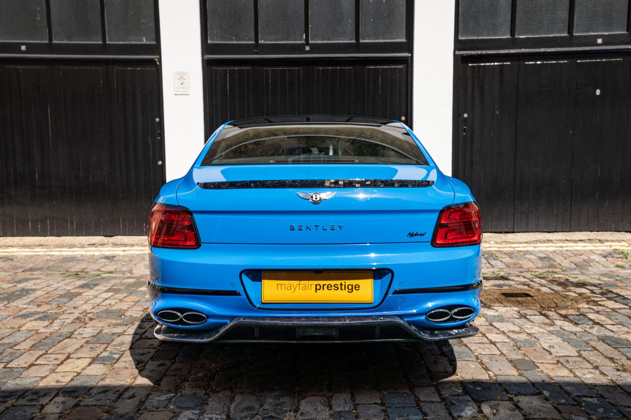 Bentley Flying Spur view 13