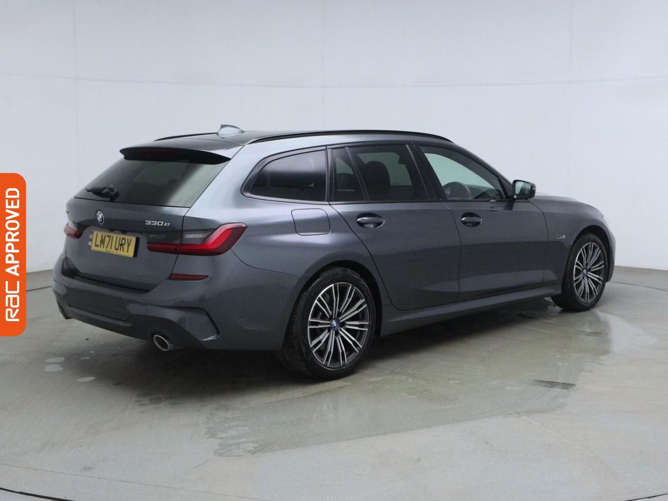 BMW 3 Series view 34