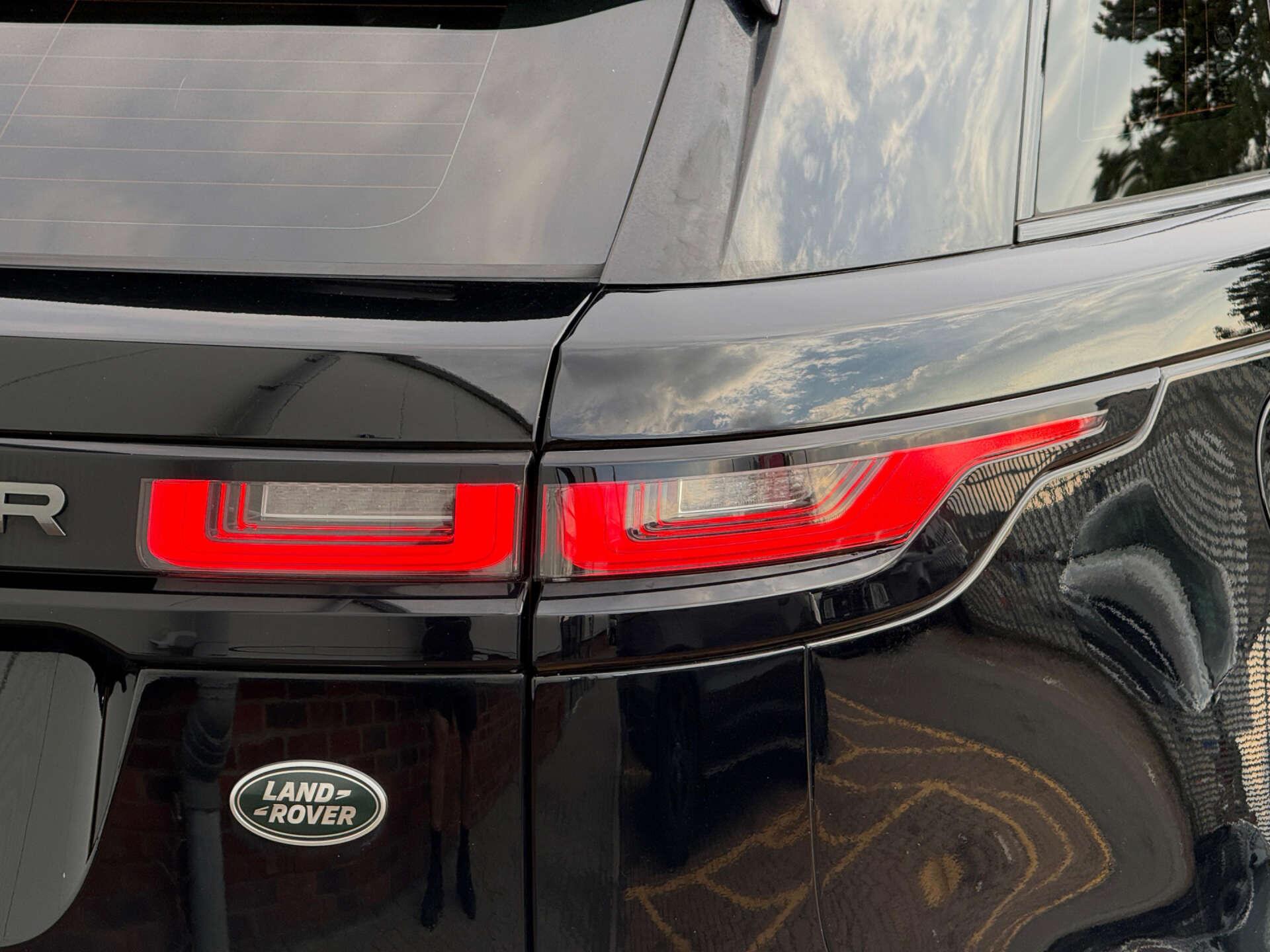 Land Rover Range Rover Velar view 16