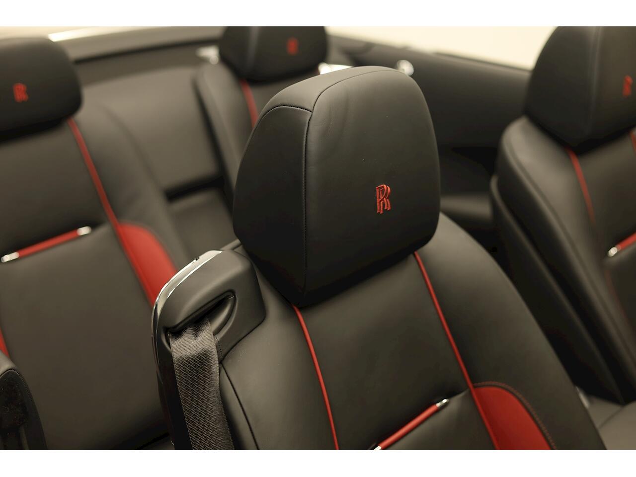 Rolls-Royce Dawn view 34