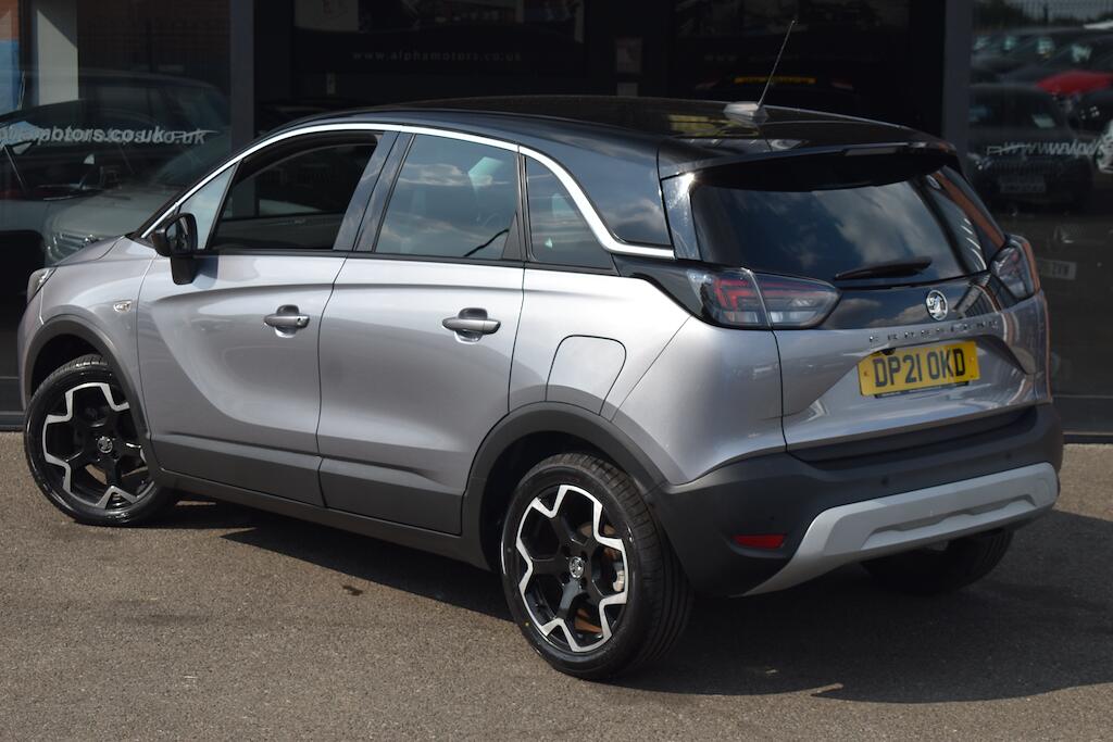 Vauxhall Crossland view 2