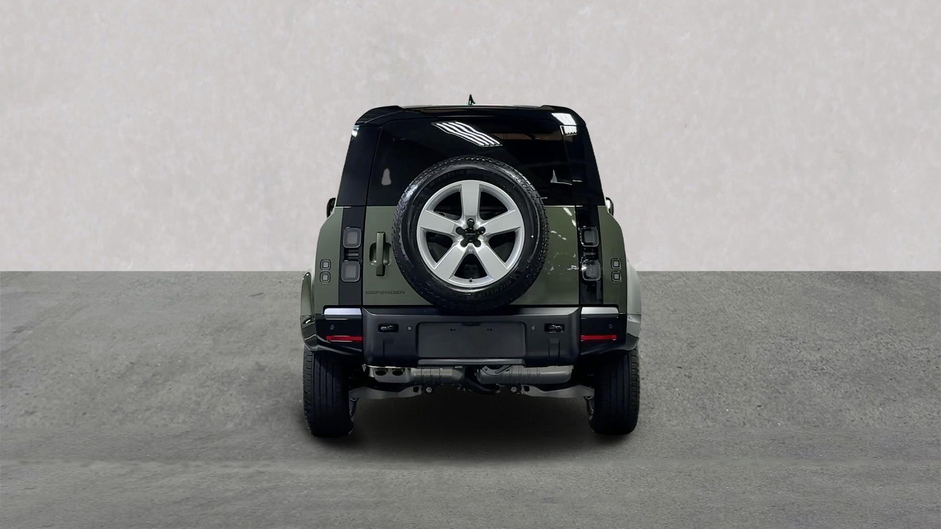 Land Rover Defender view 6