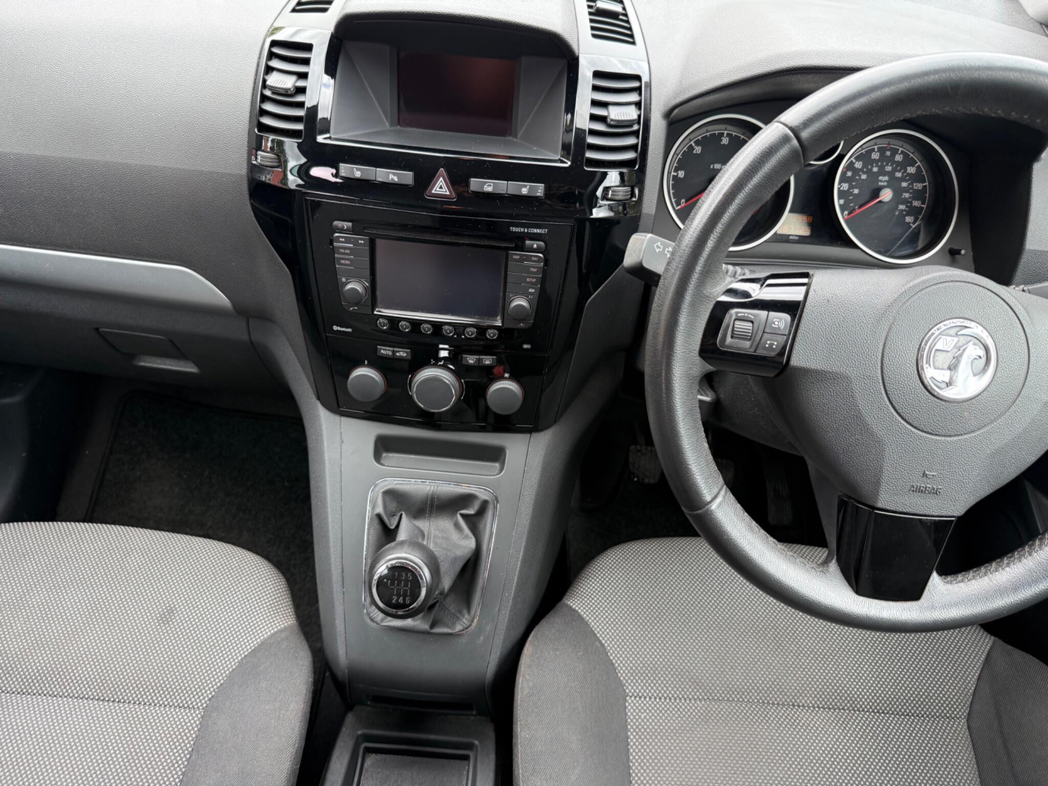 Vauxhall Zafira view 13