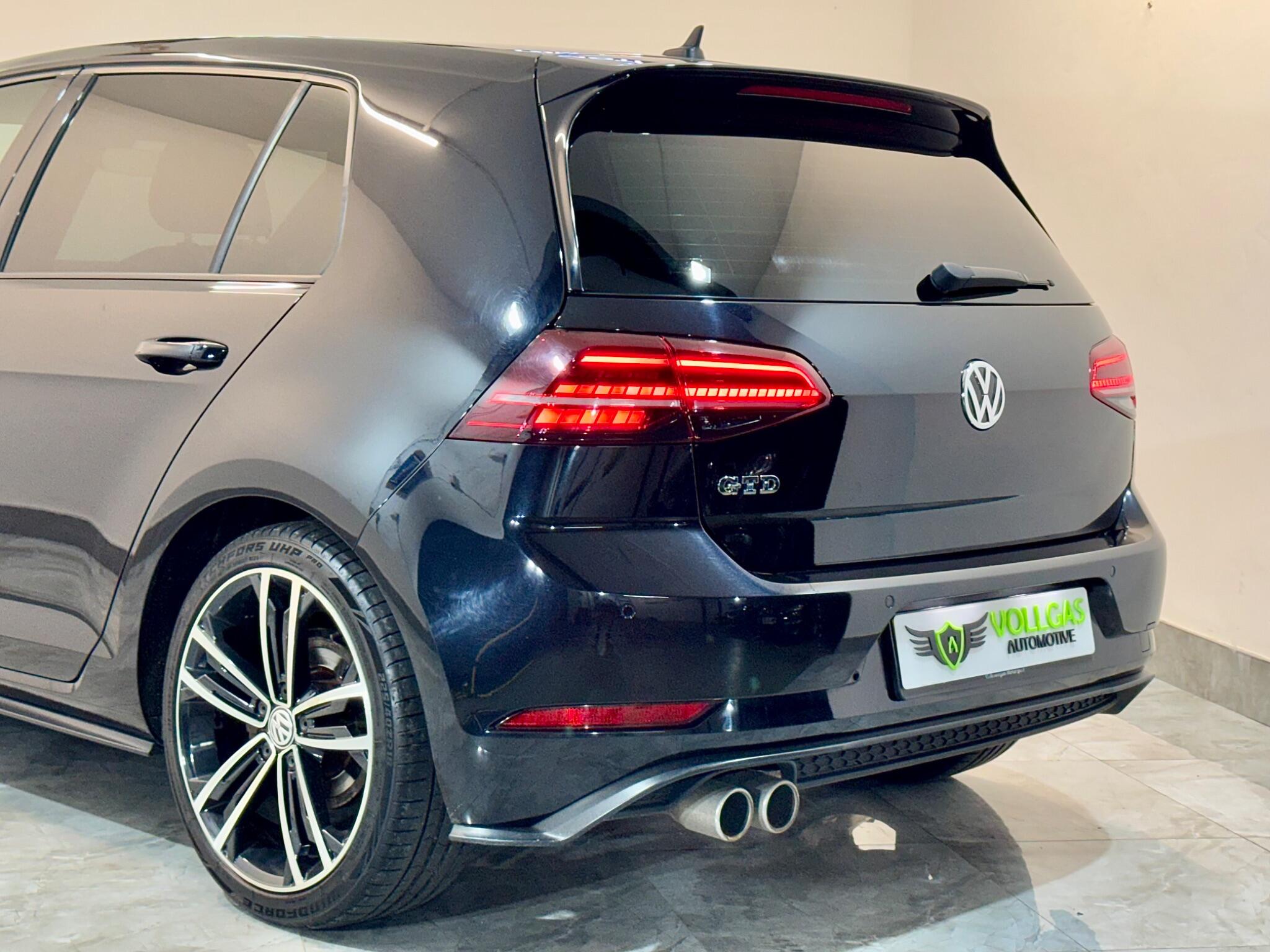 Volkswagen Golf view 65