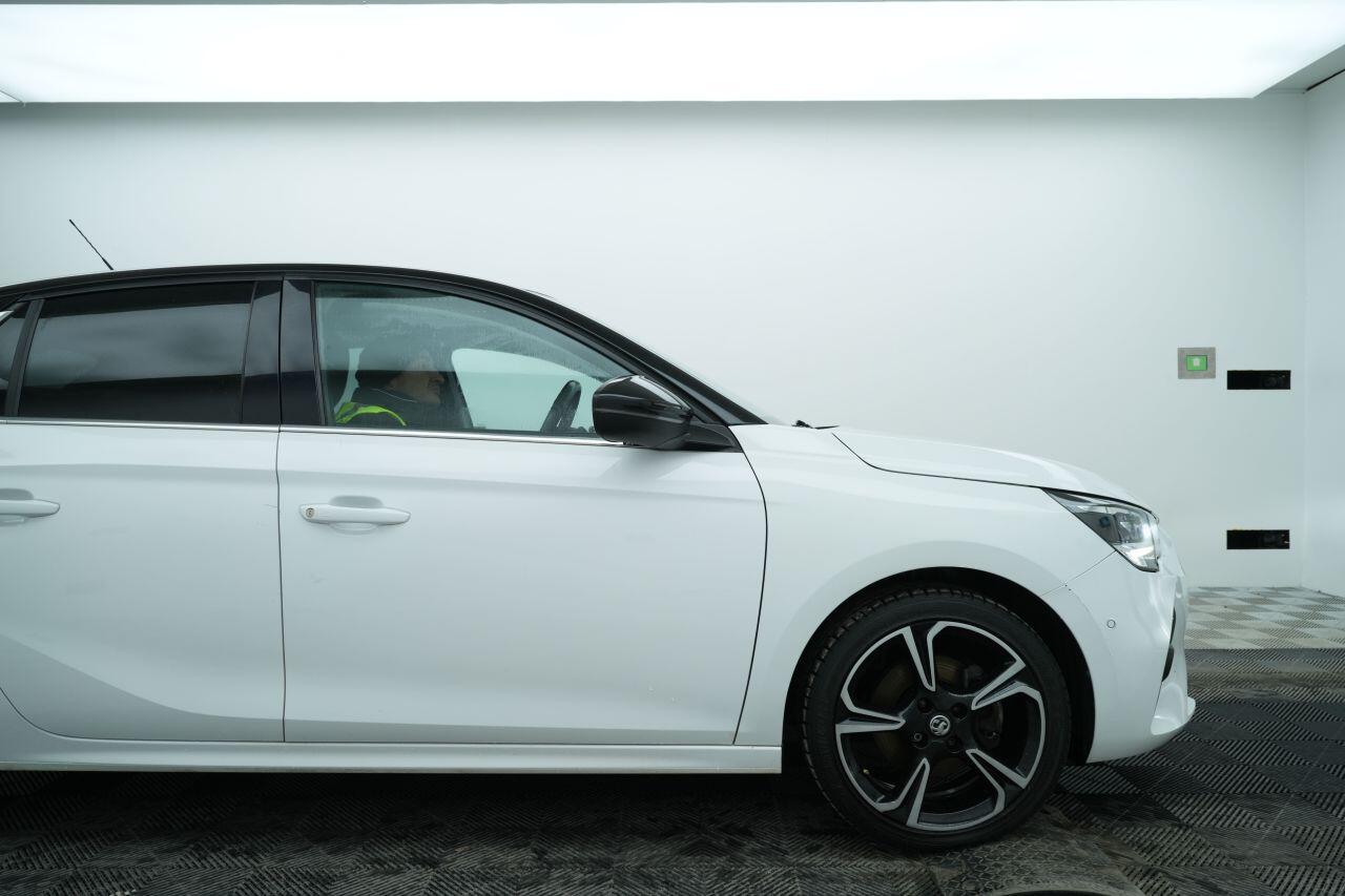 Vauxhall Corsa view 3