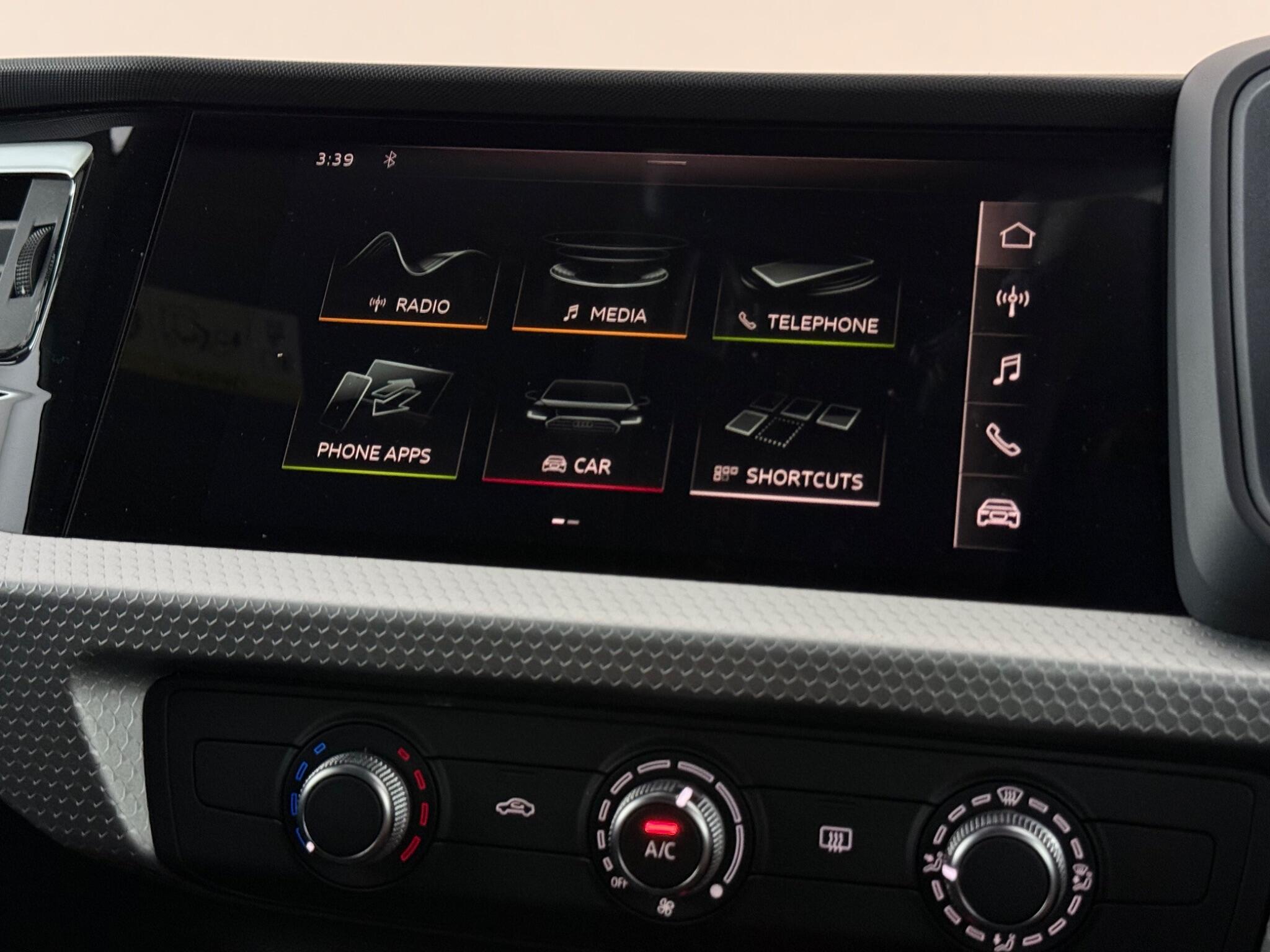 Audi A1 view 24