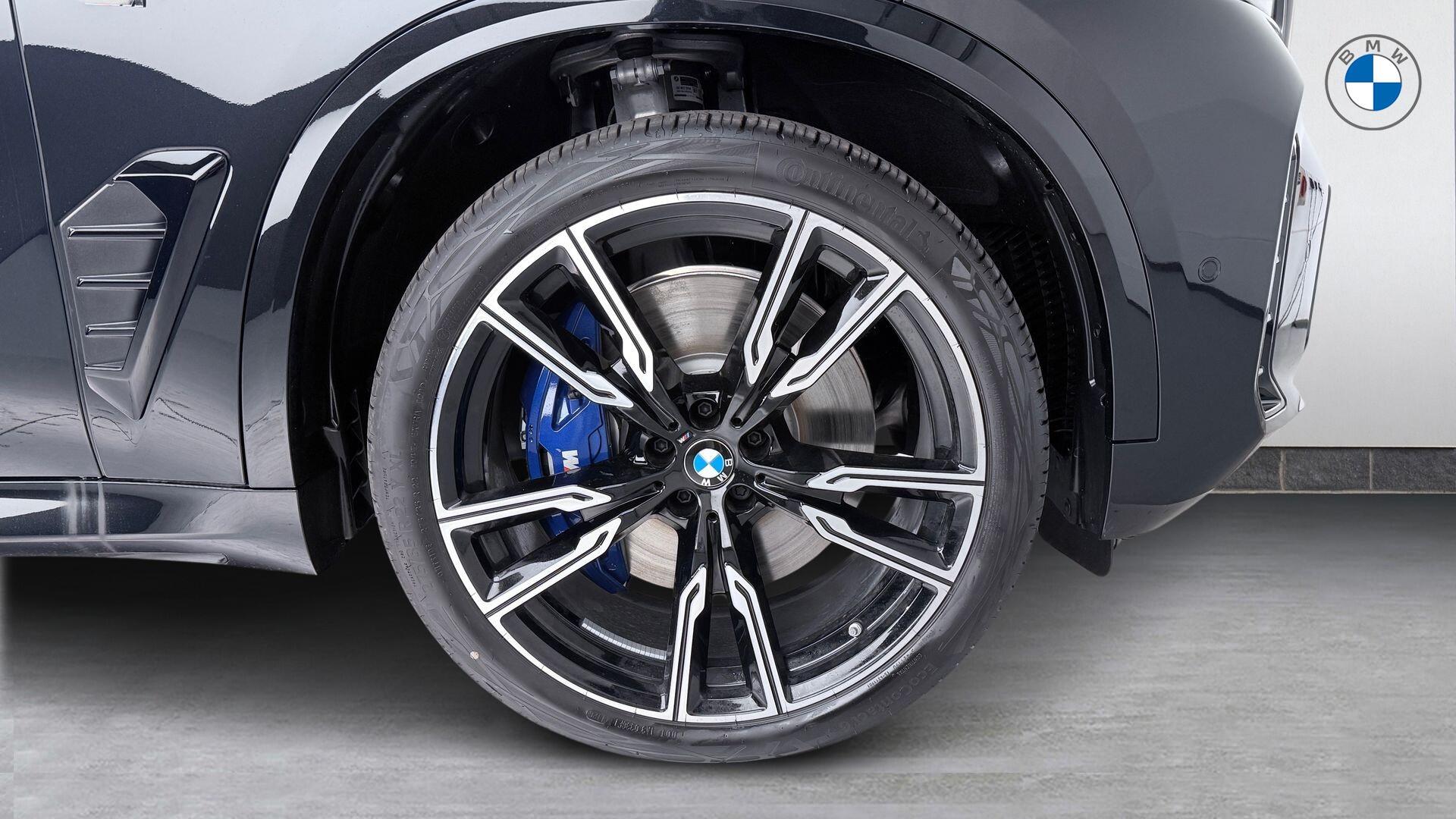BMW X5 view 14