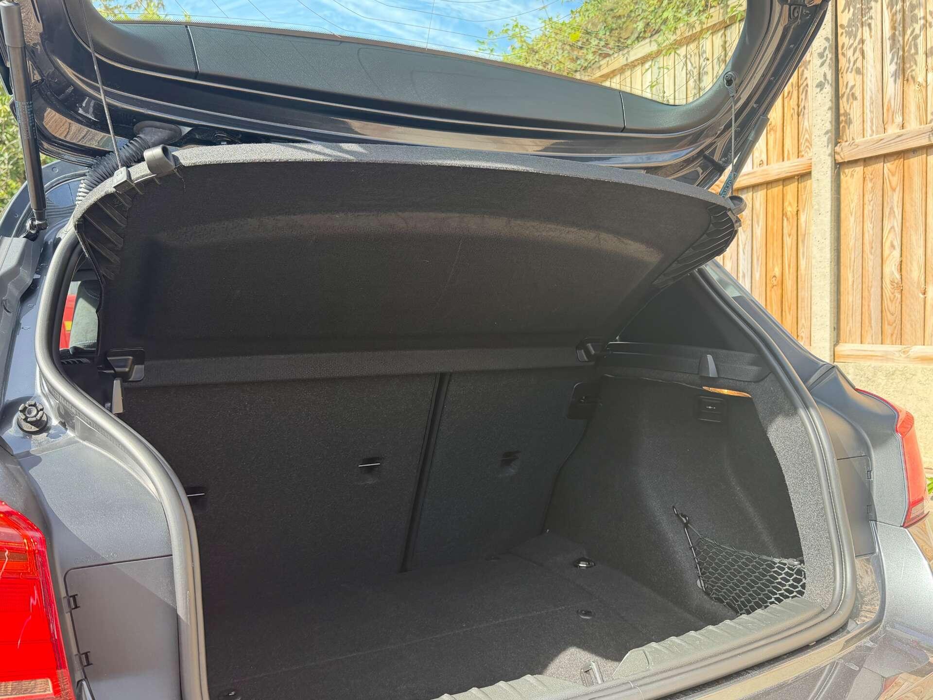 BMW 1 Series view 15