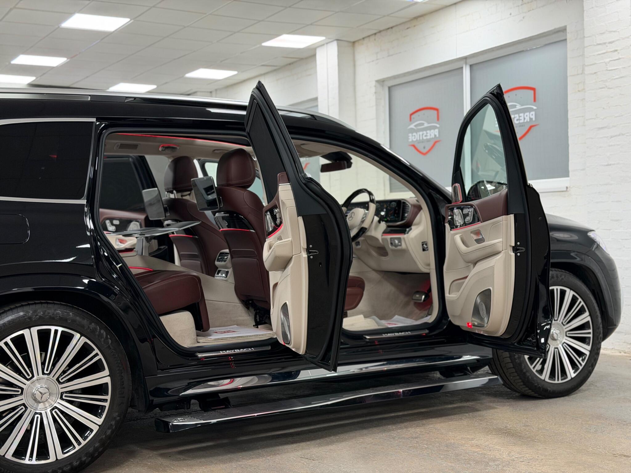 Mercedes-Benz GLS view 21