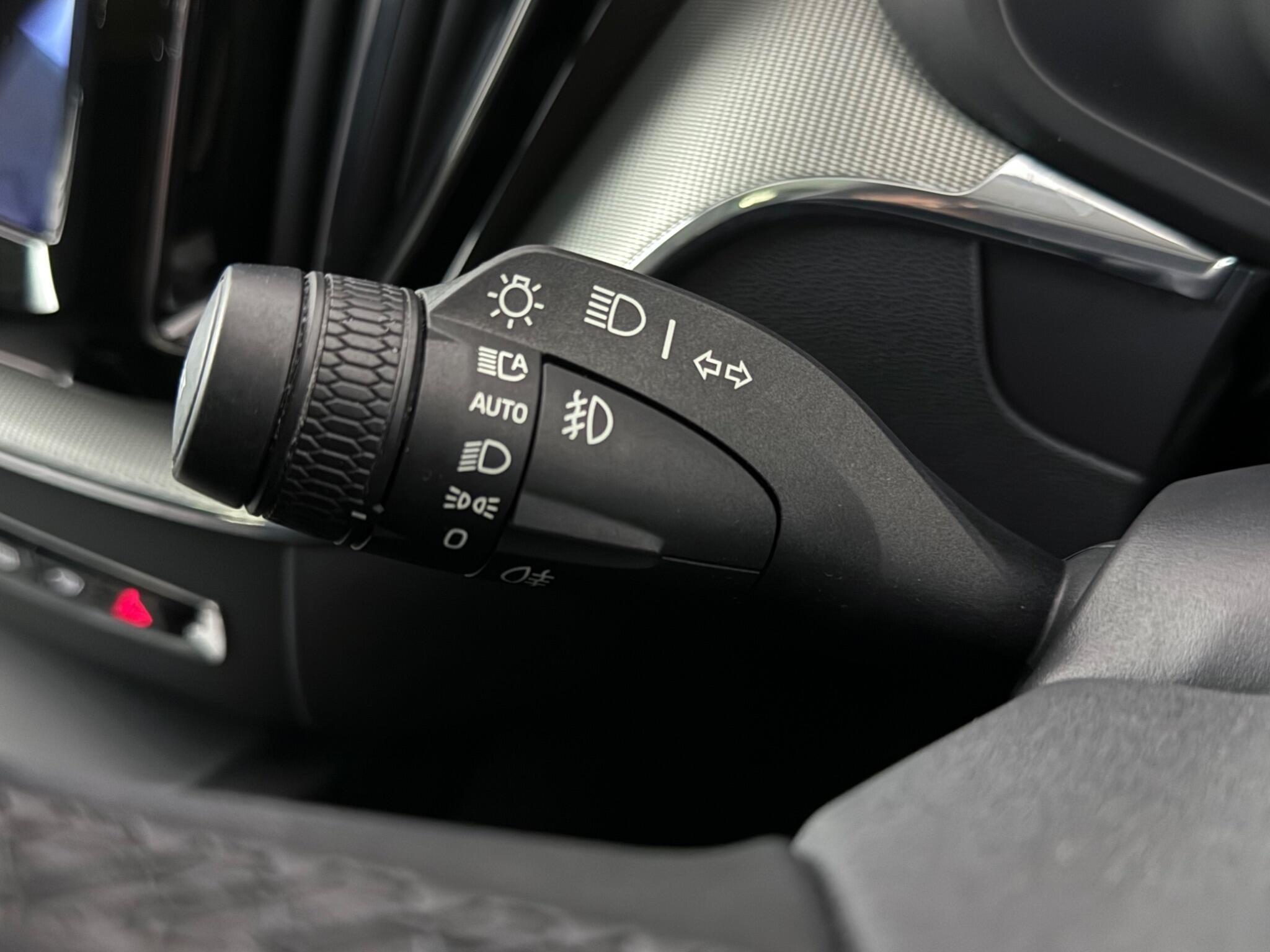 Volvo XC60 view 19