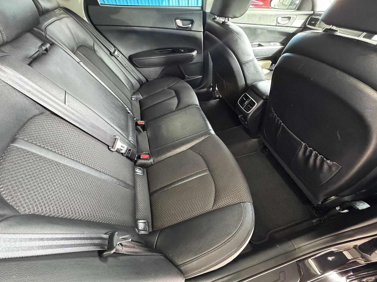 Kia Optima view 14