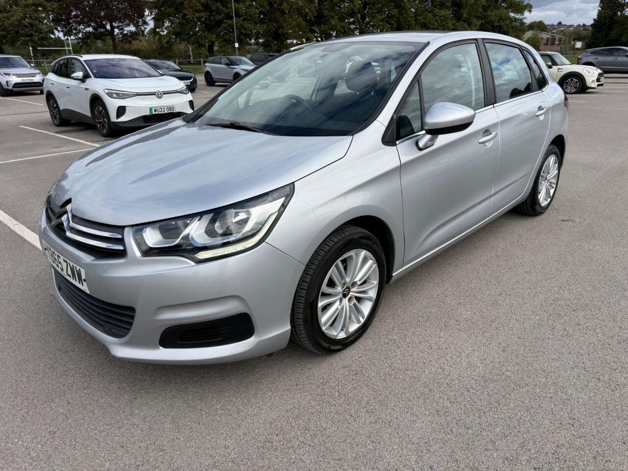 Citroen C4 view 9
