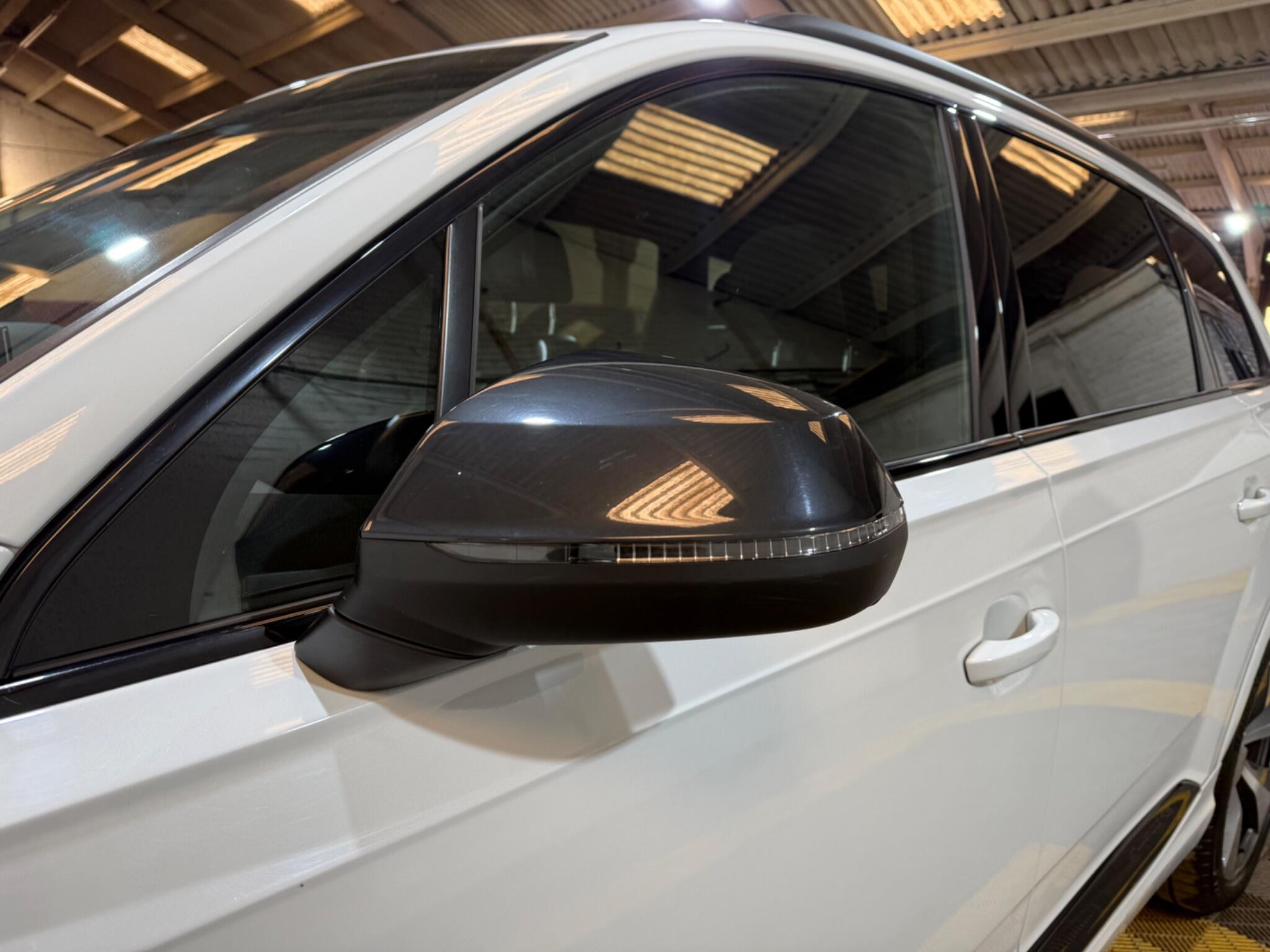 Audi Q7 view 62