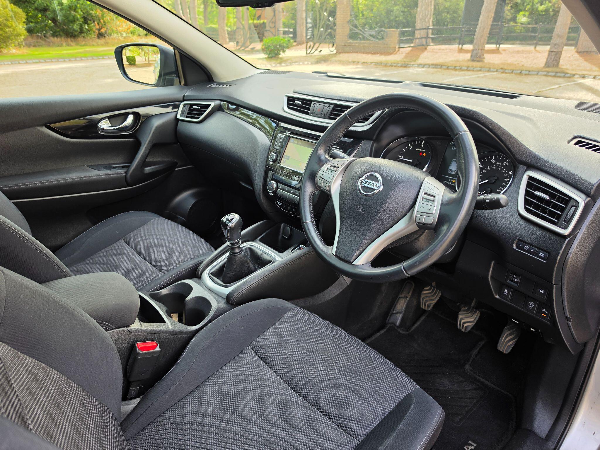 Nissan Qashqai view 35
