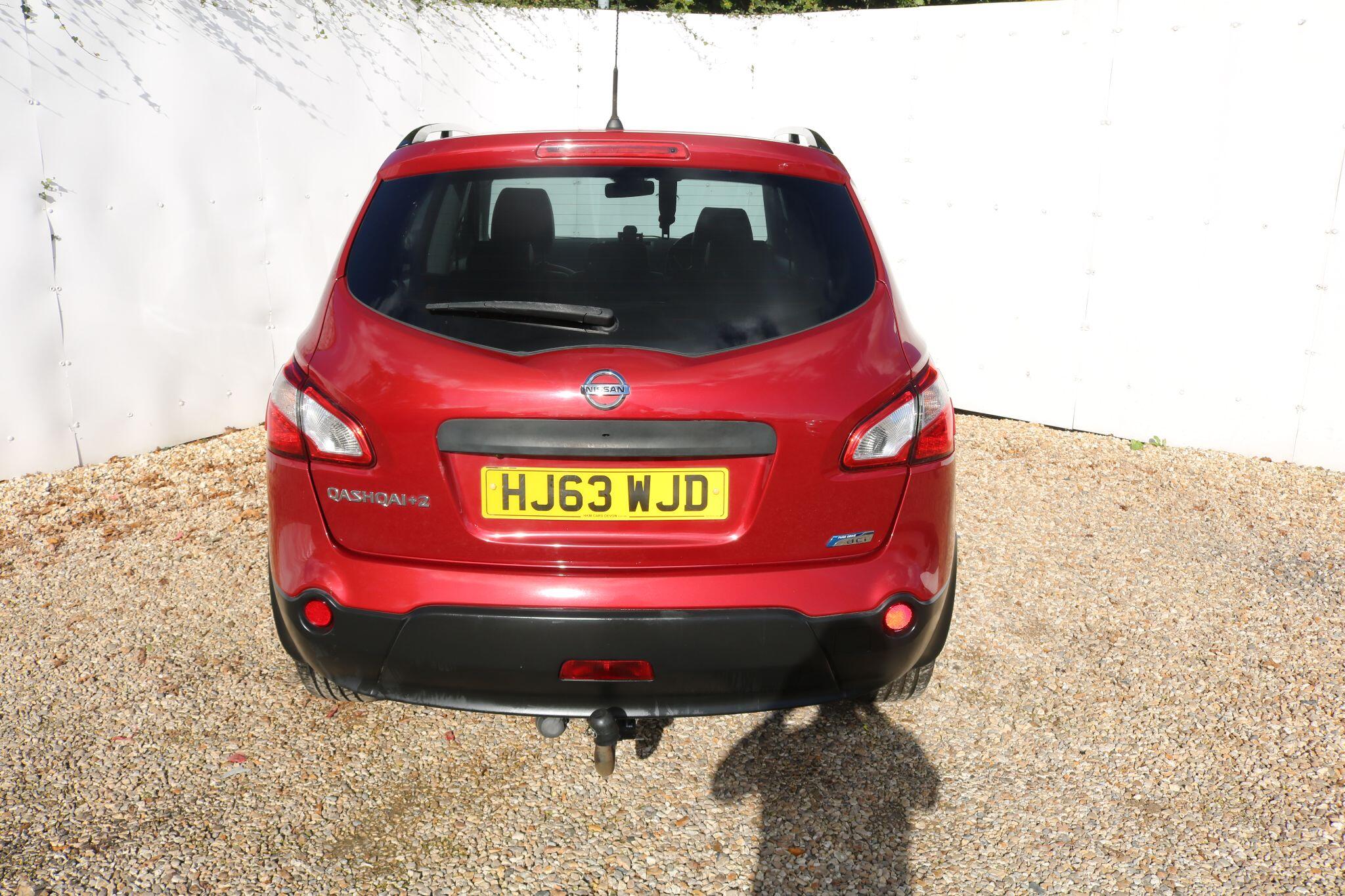 Nissan Qashqai+2 view 17