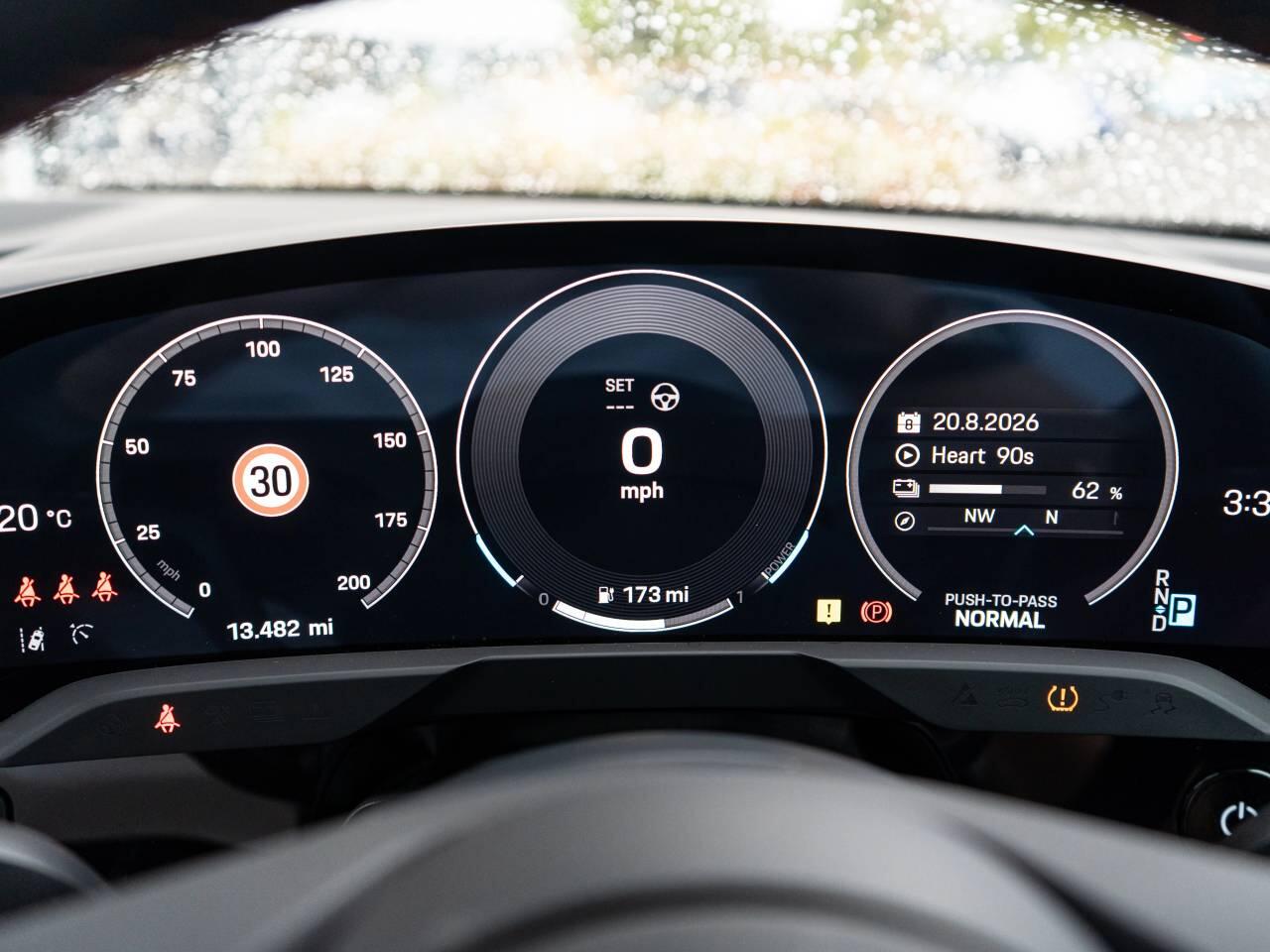 Porsche Taycan view 28
