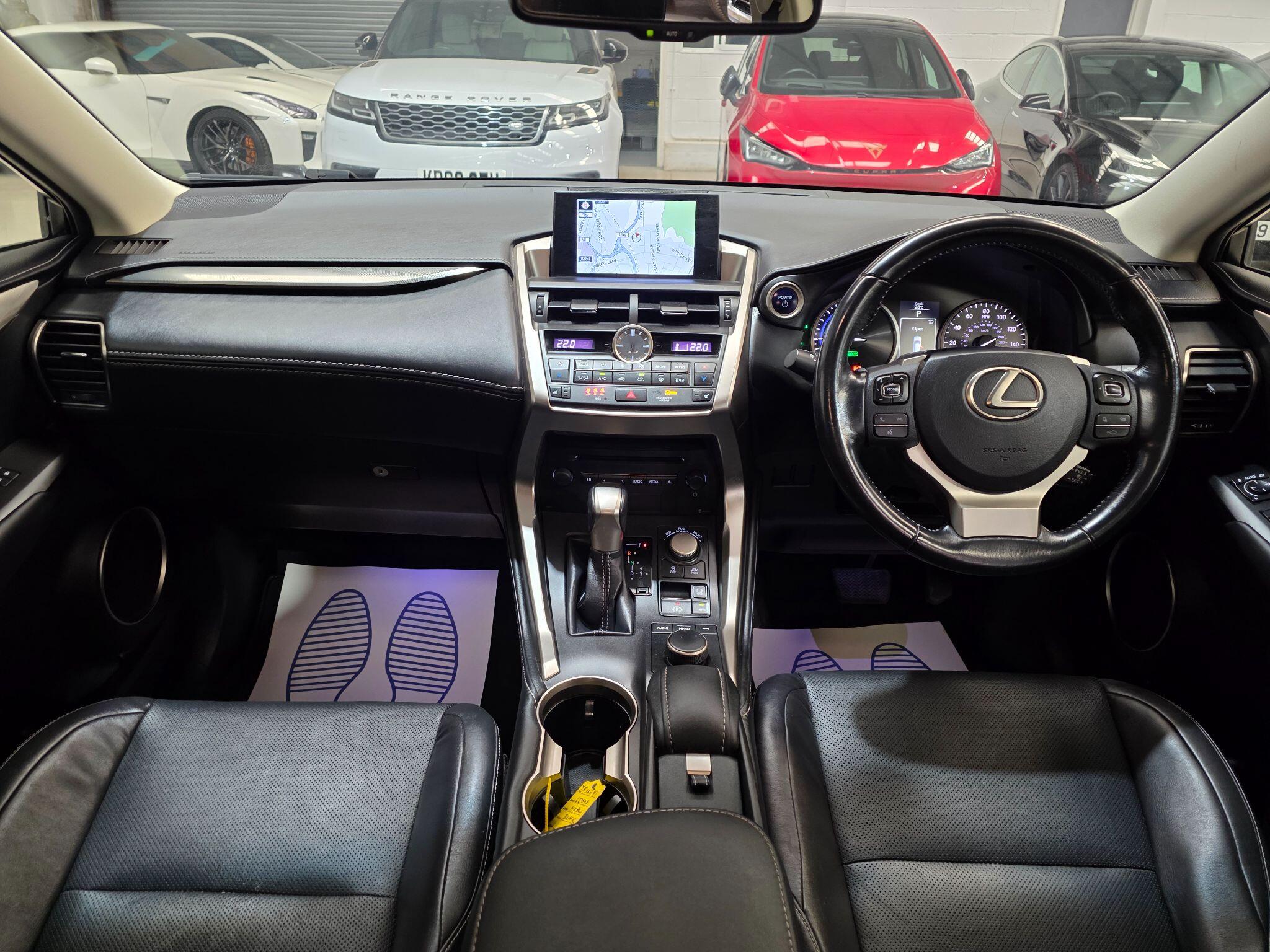 Lexus NX view 5