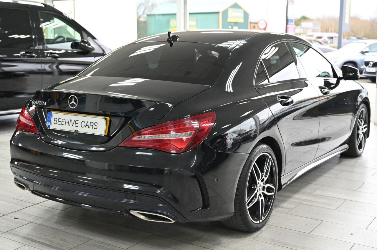 Mercedes-Benz Cla view 10