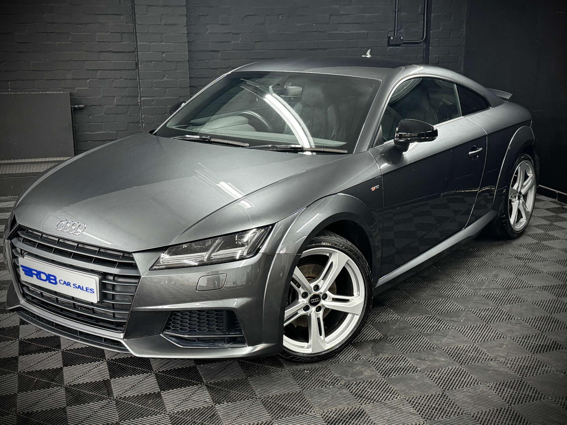 Audi TT view 2