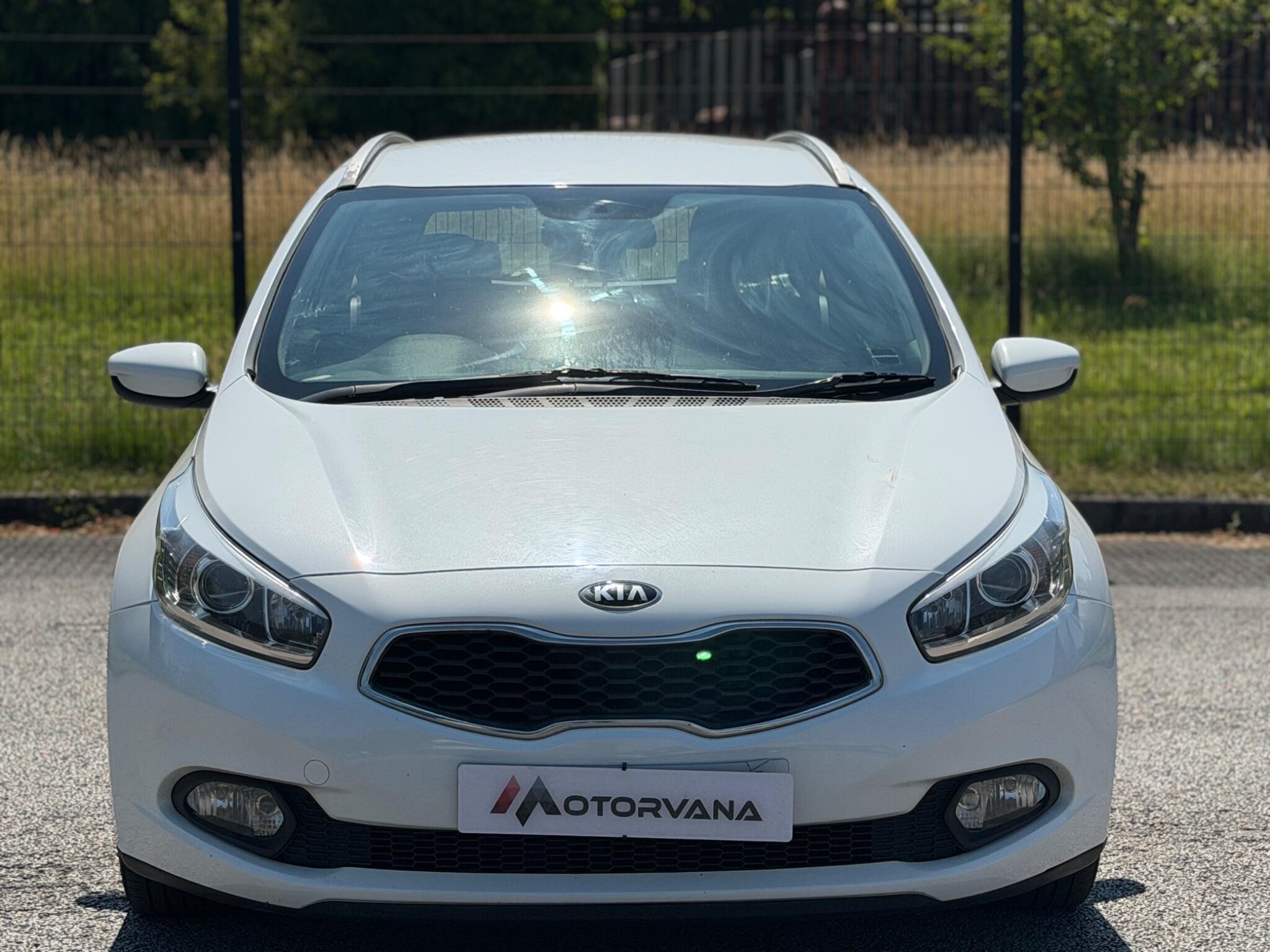 Kia Ceed view 2