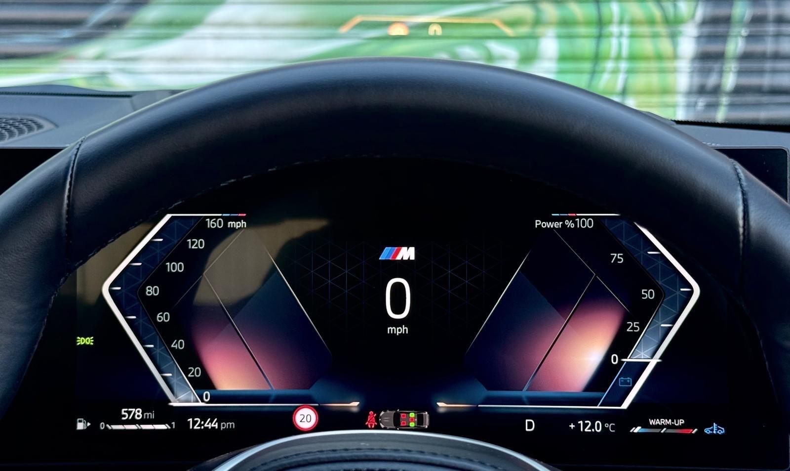 BMW 3 Series view 47