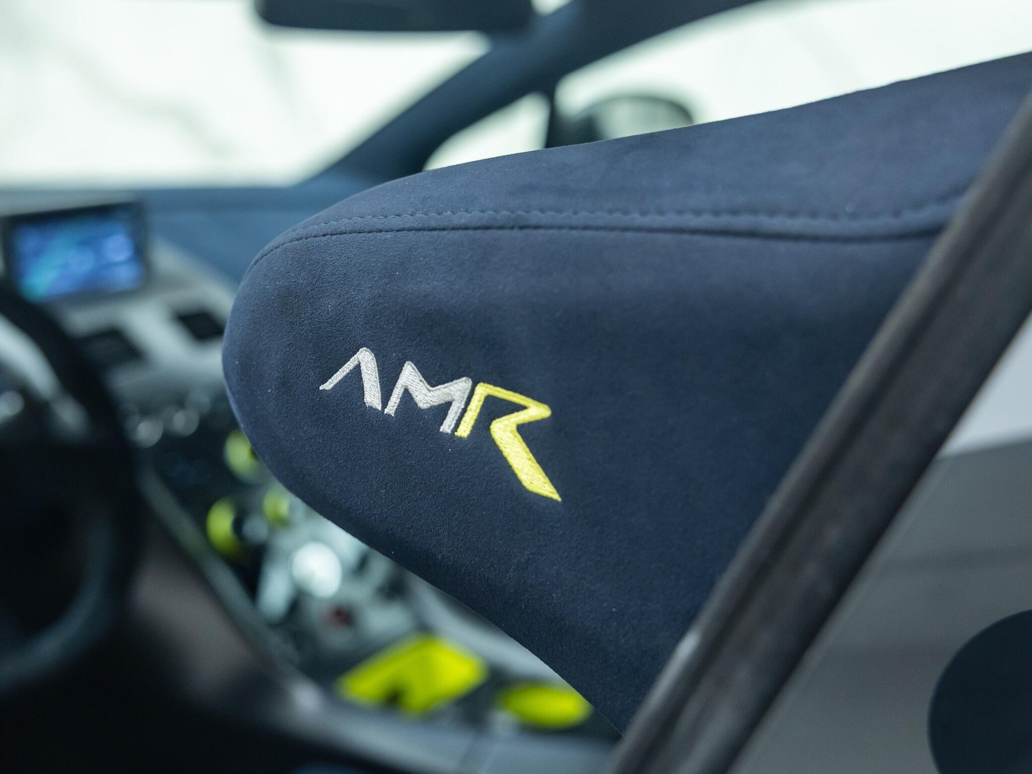 Aston Martin Vantage view 60