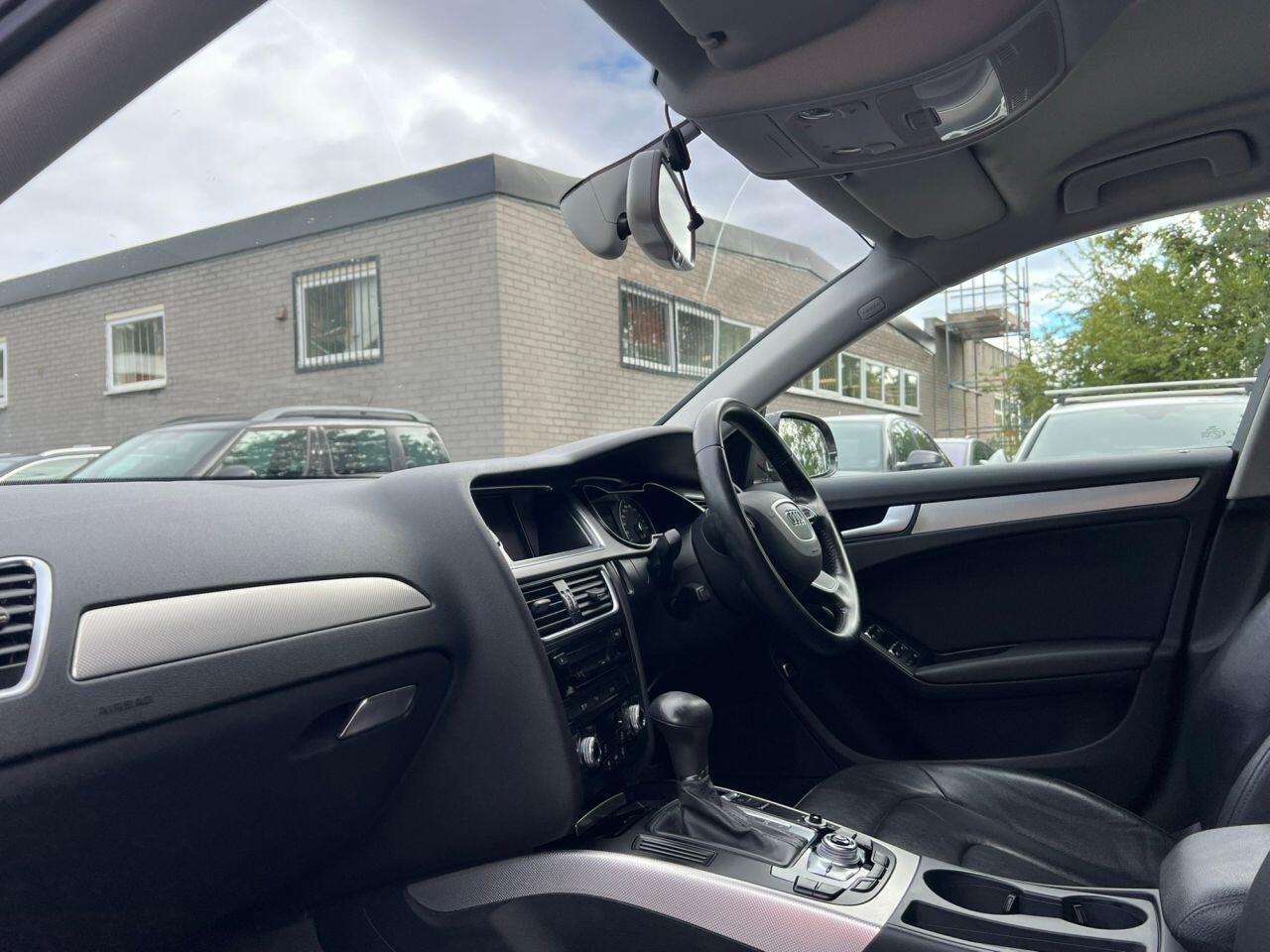 Audi A4 view 18