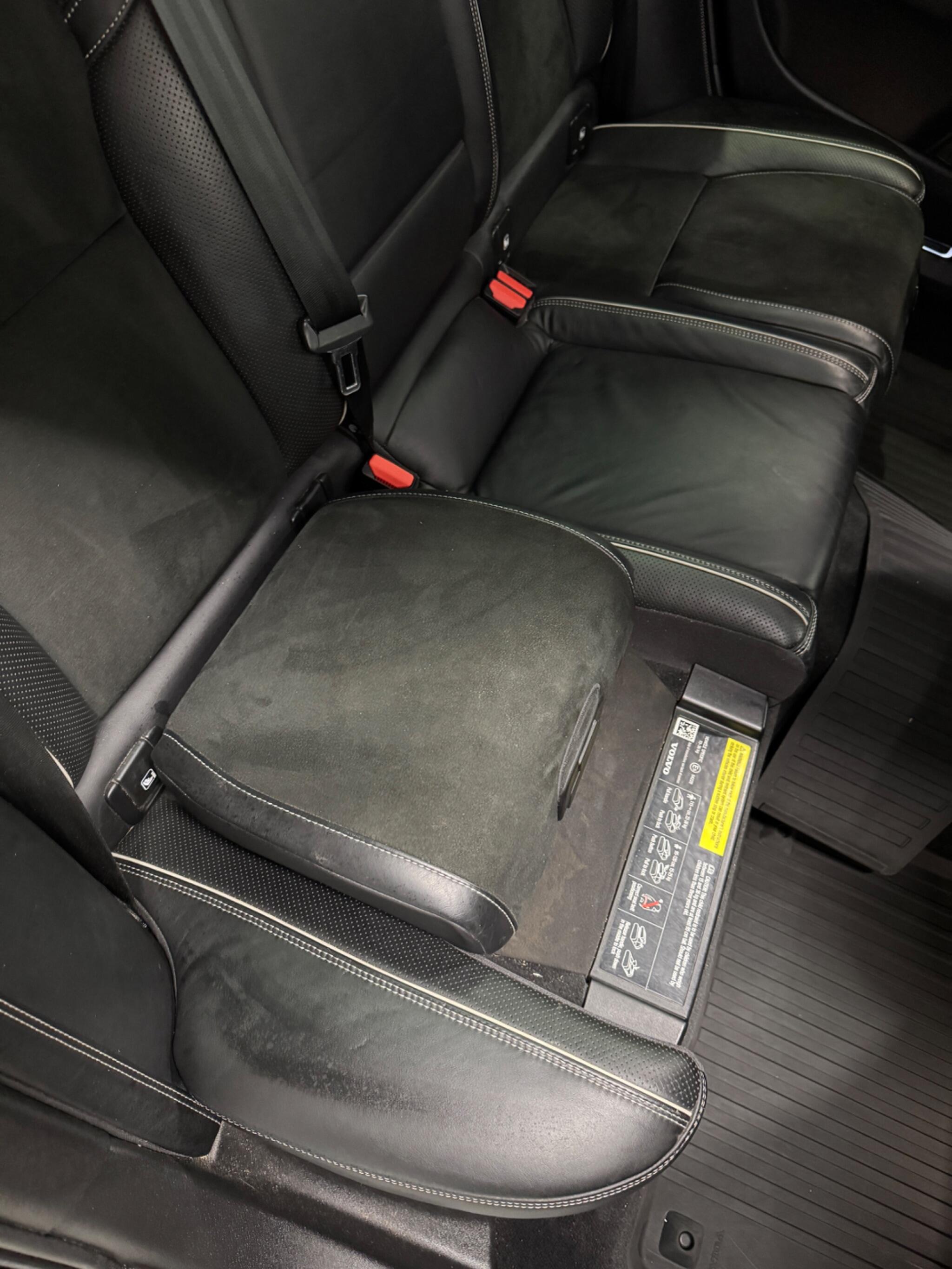 Volvo V90 view 17