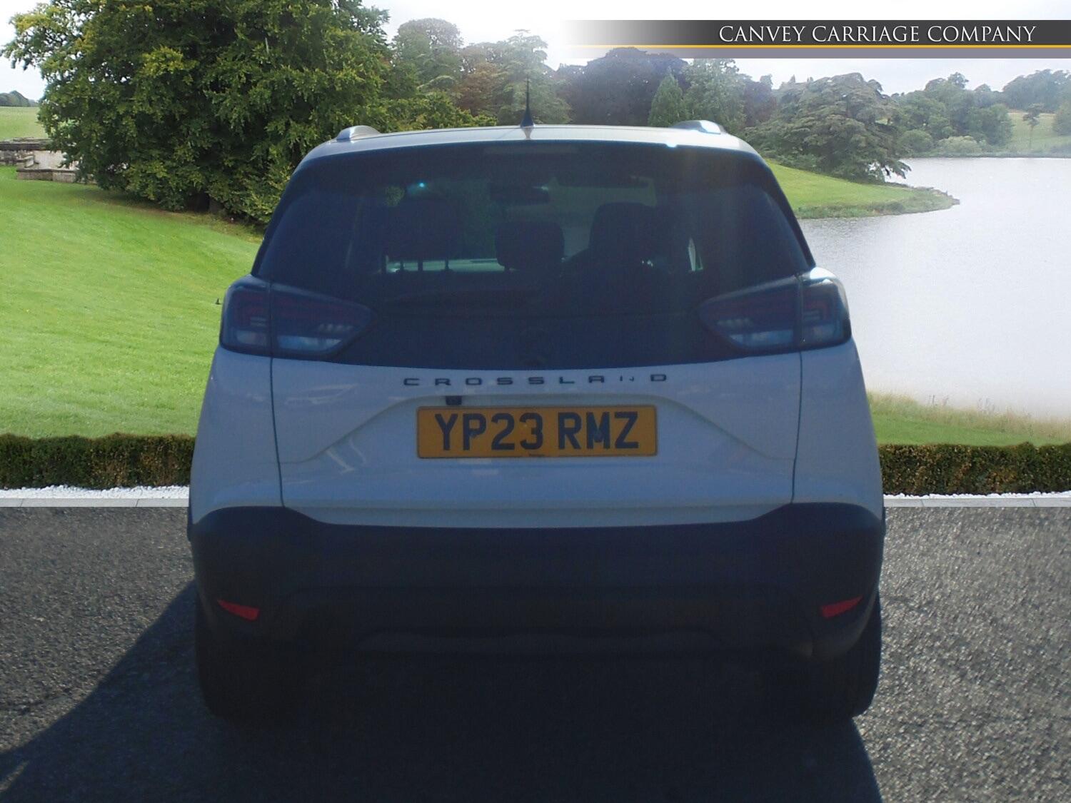 Vauxhall Crossland view 8