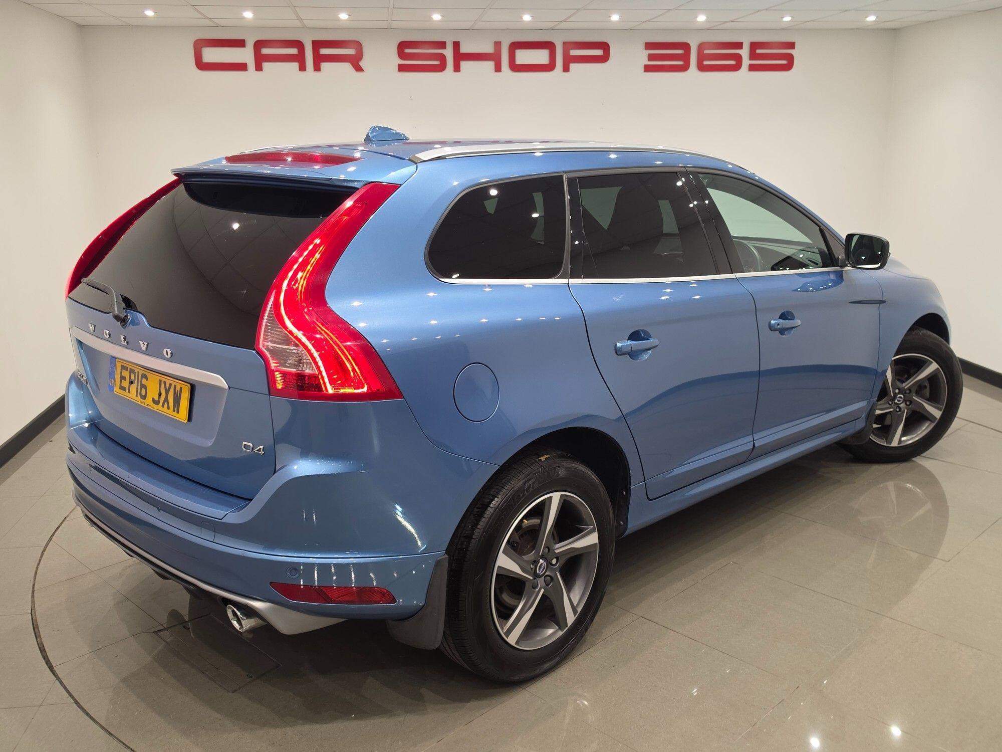 Volvo XC60 view 9