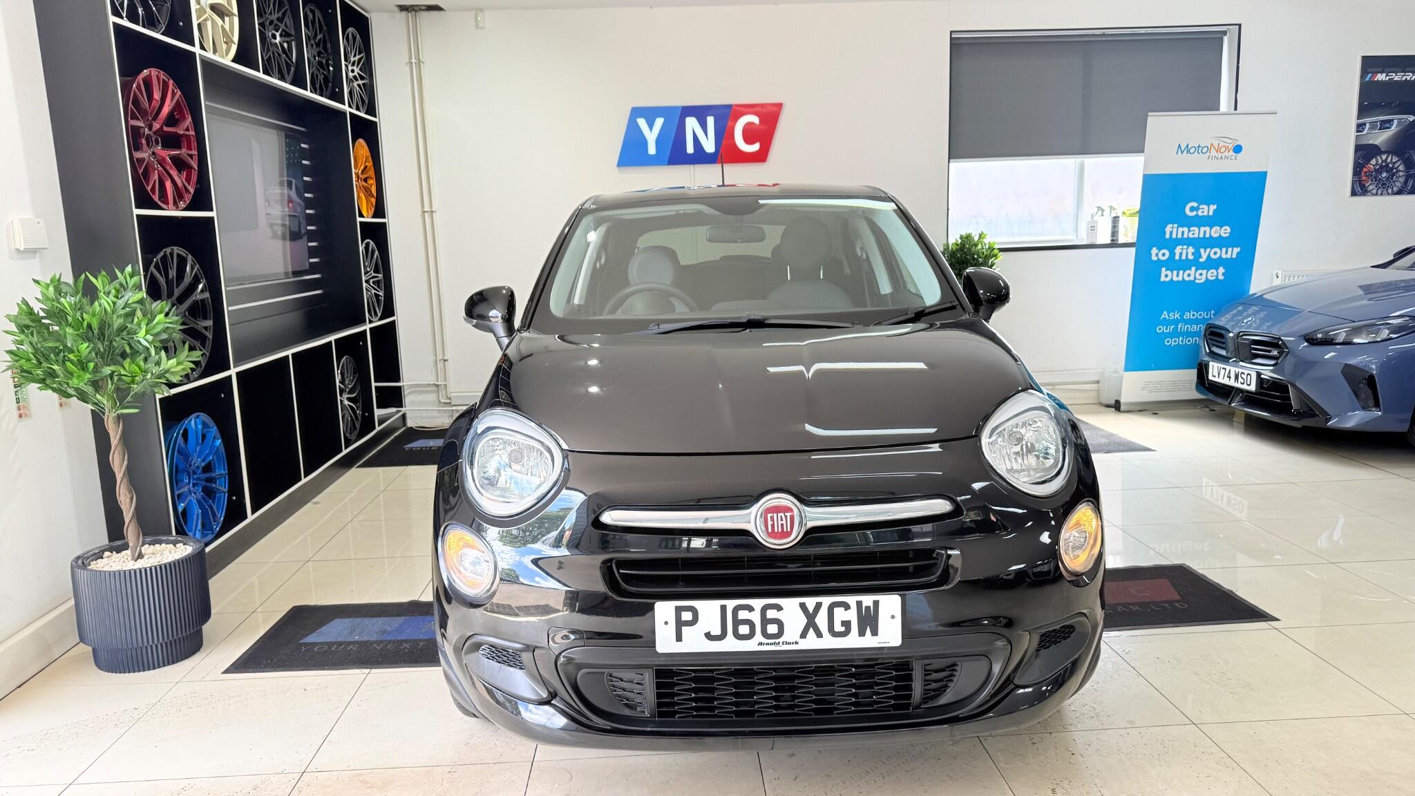 Fiat 500X view 36