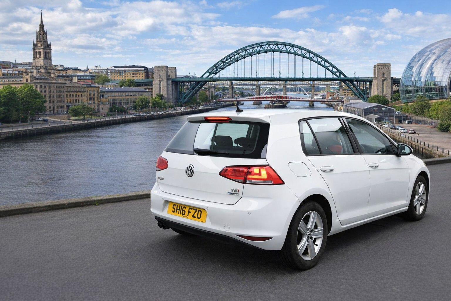 Volkswagen Golf view 15