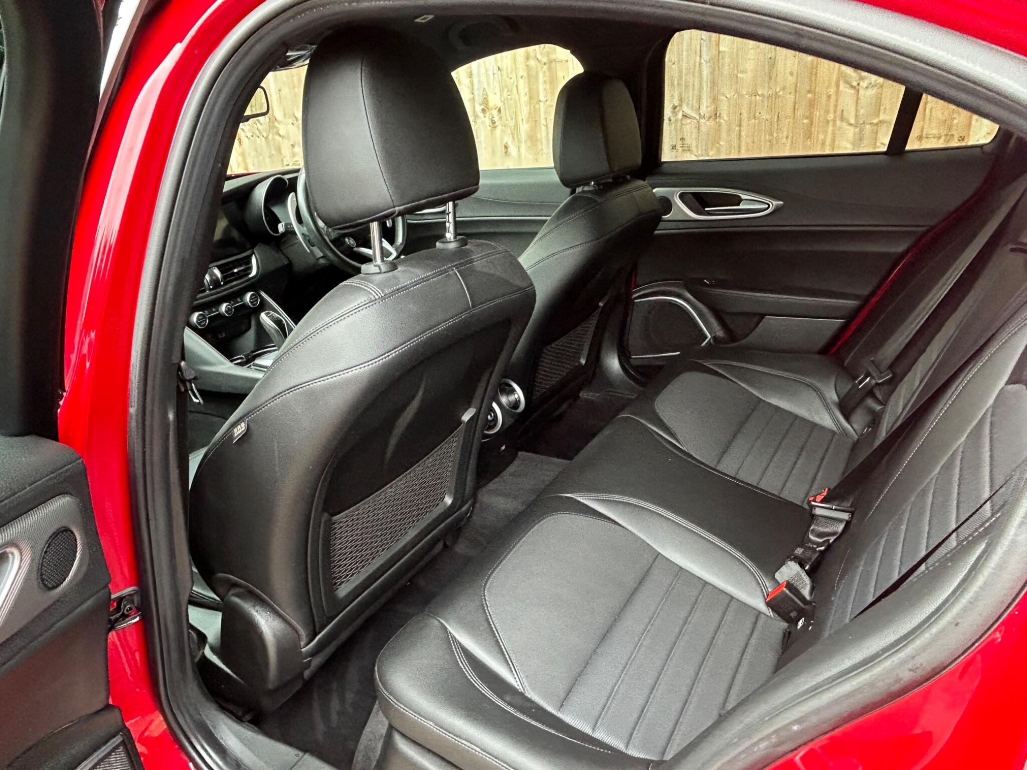 Alfa Romeo Giulia view 29