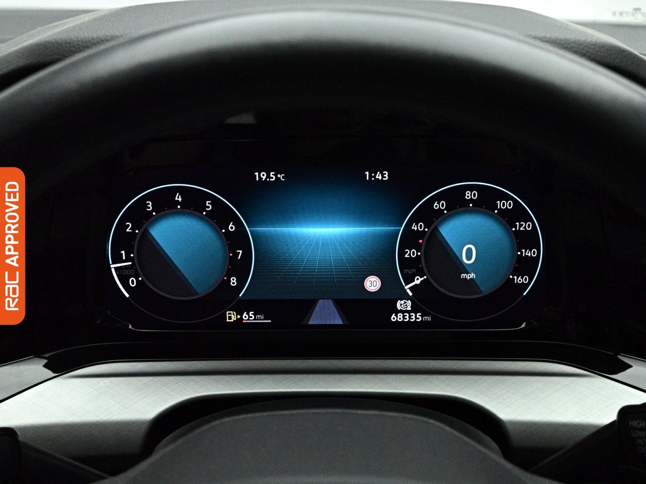 Volkswagen Golf view 11