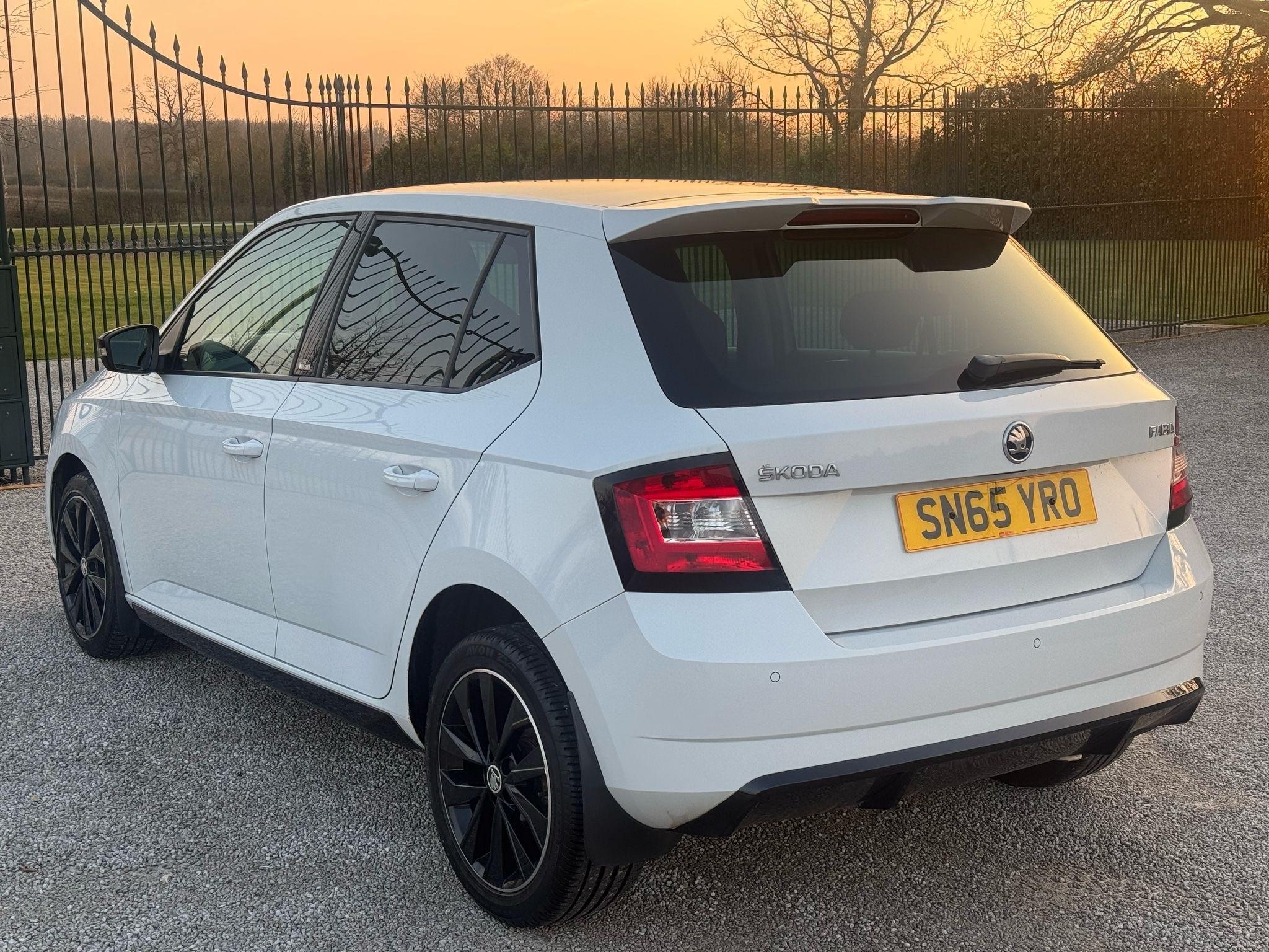 2015 Skoda Fabia image 4