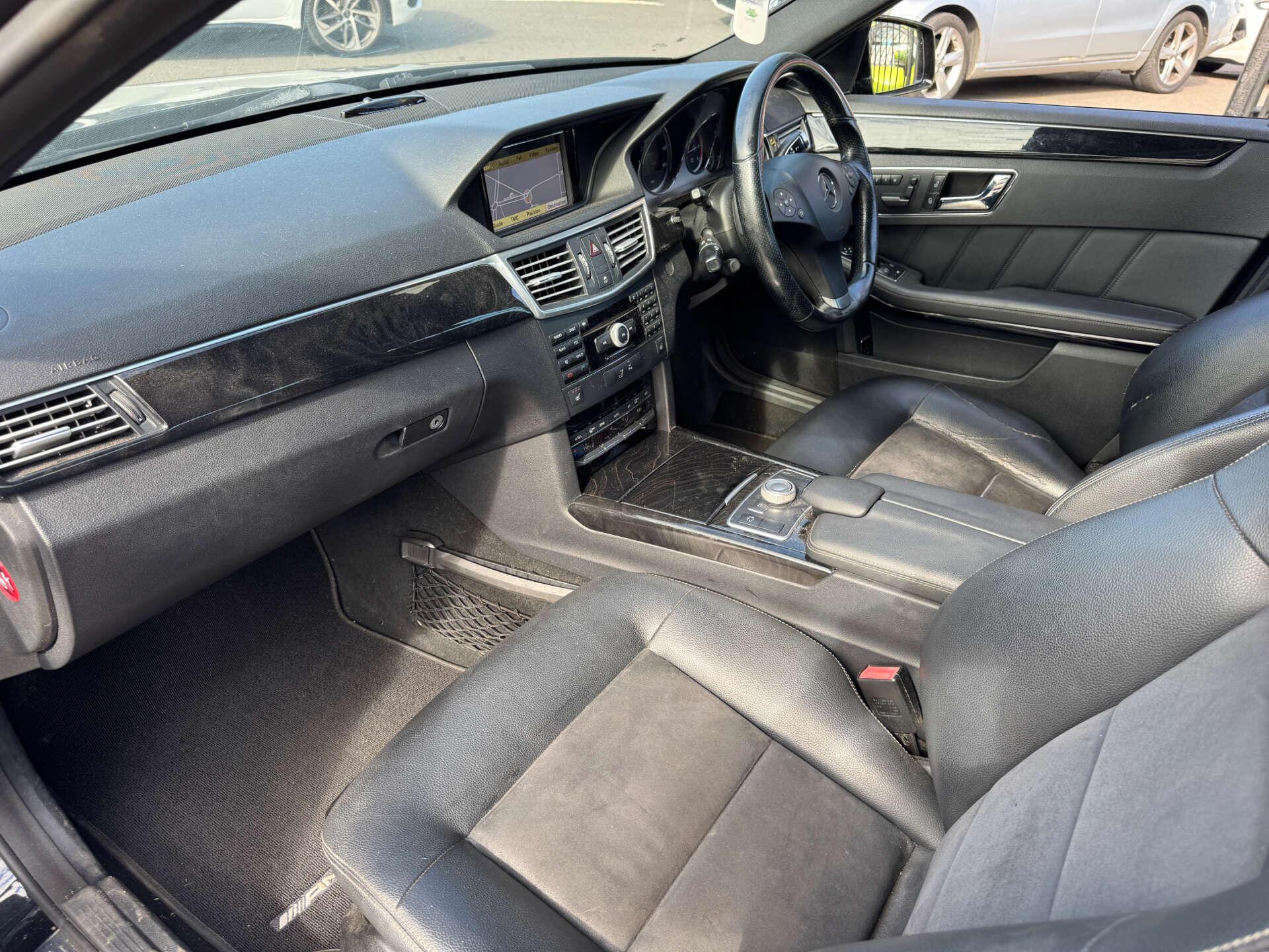 Mercedes-Benz E-Class view 11