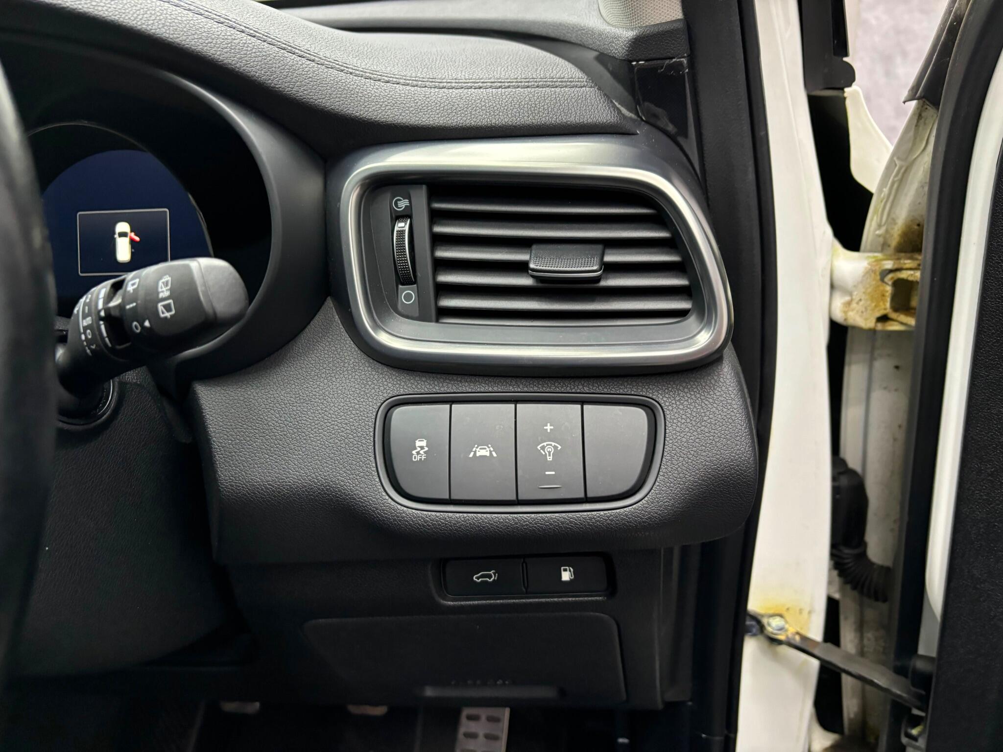 Kia Sorento view 21