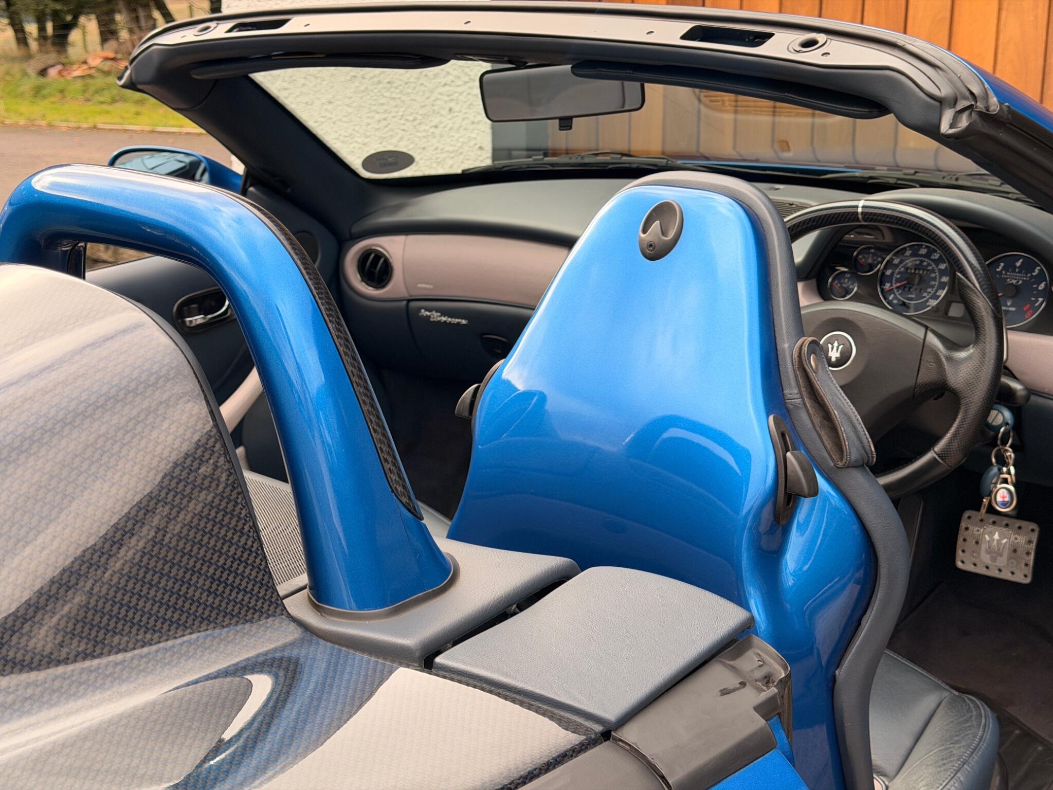 Maserati Spyder view 9