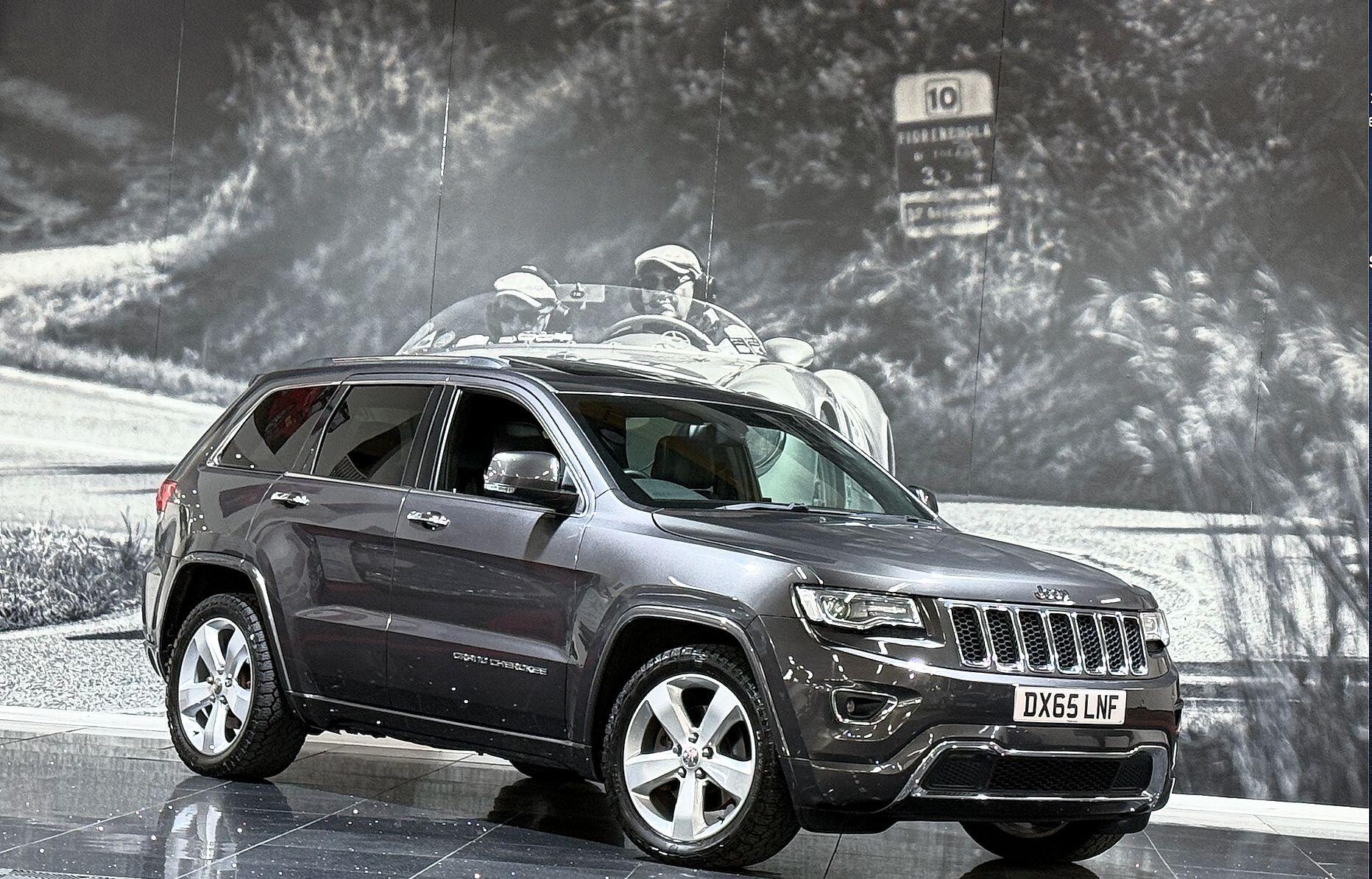 Jeep Grand Cherokee view 70