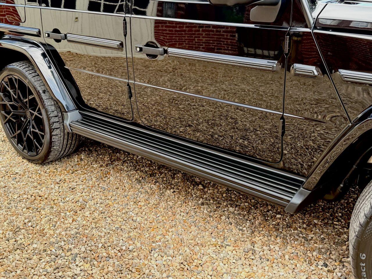 Mercedes-Benz G-Class view 30