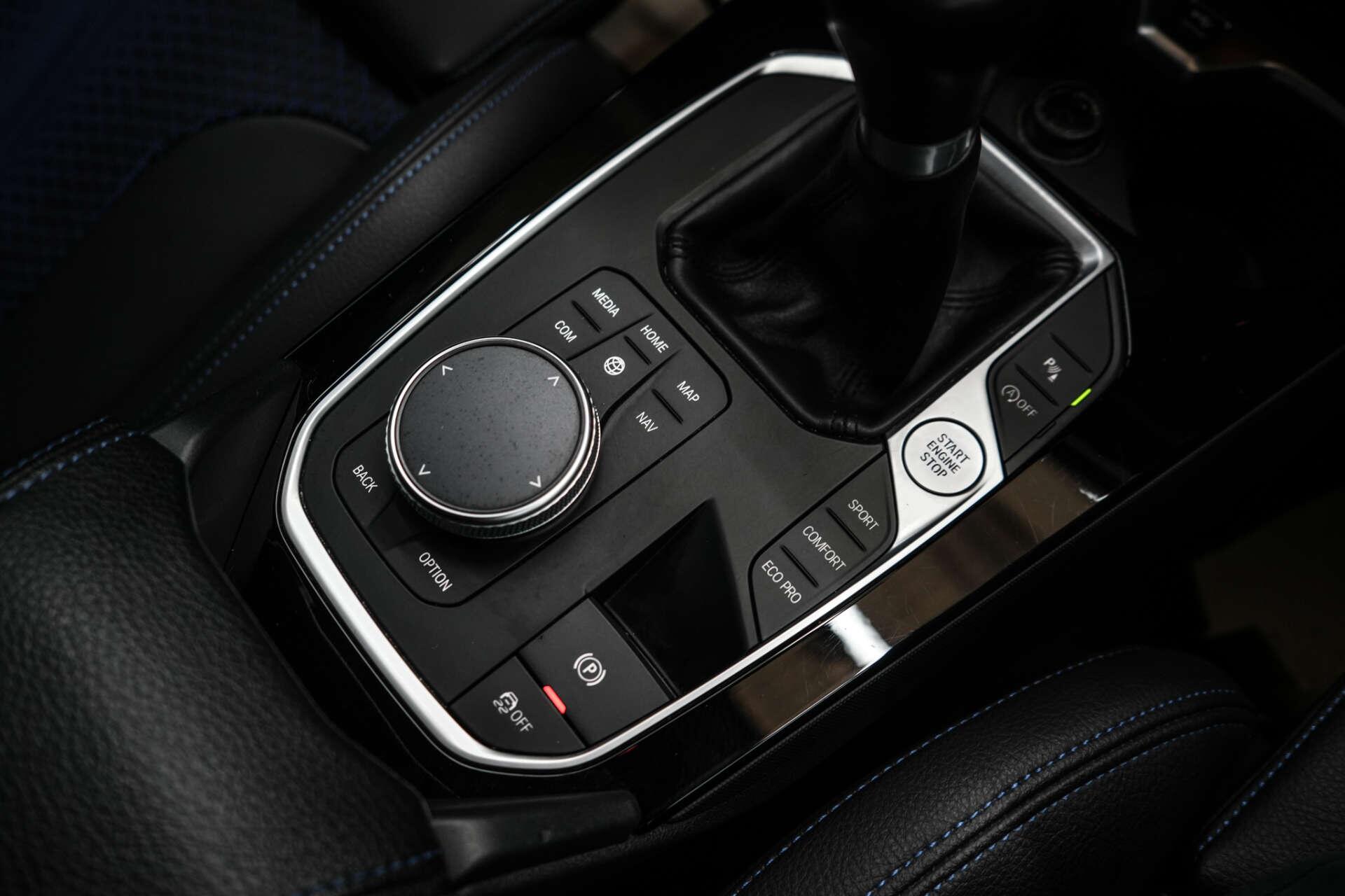 BMW 1 Series view 36