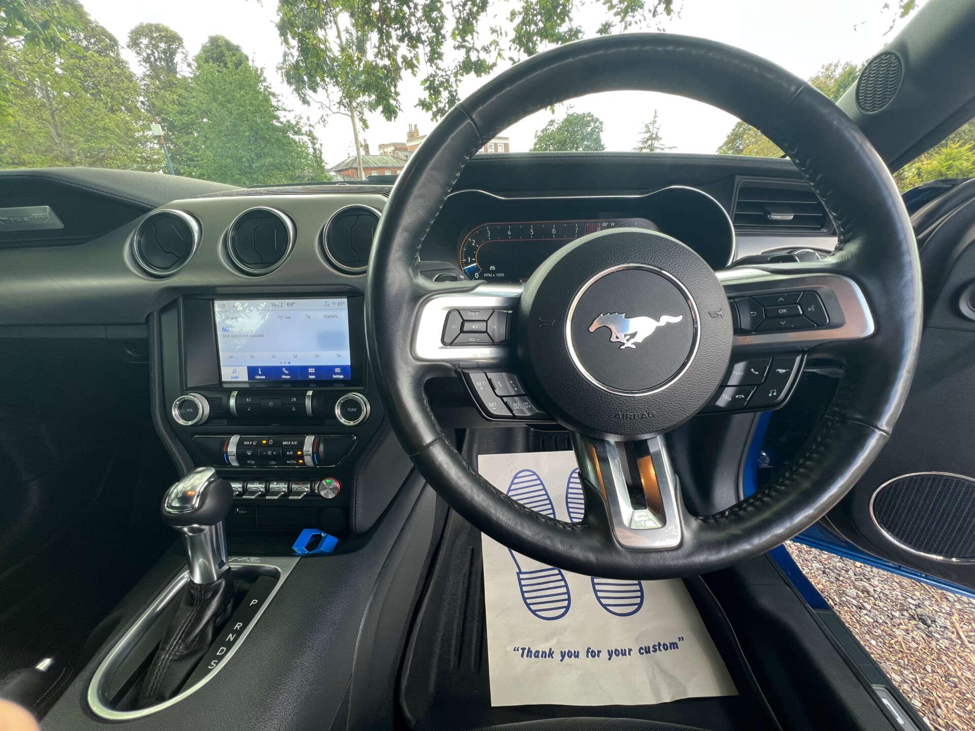 Ford Mustang view 5