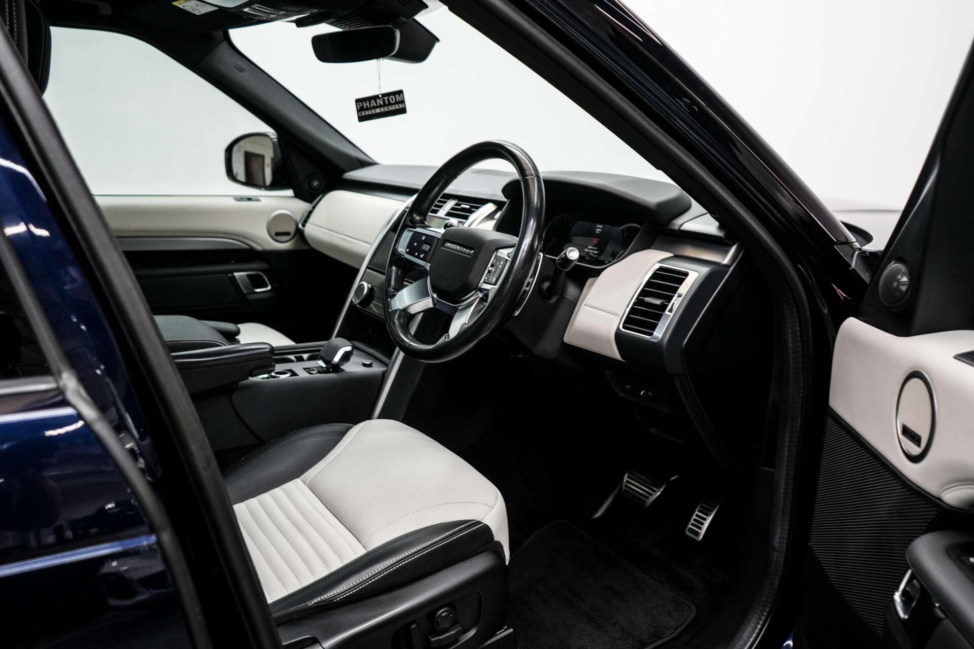 Land Rover Discovery 3 view 12