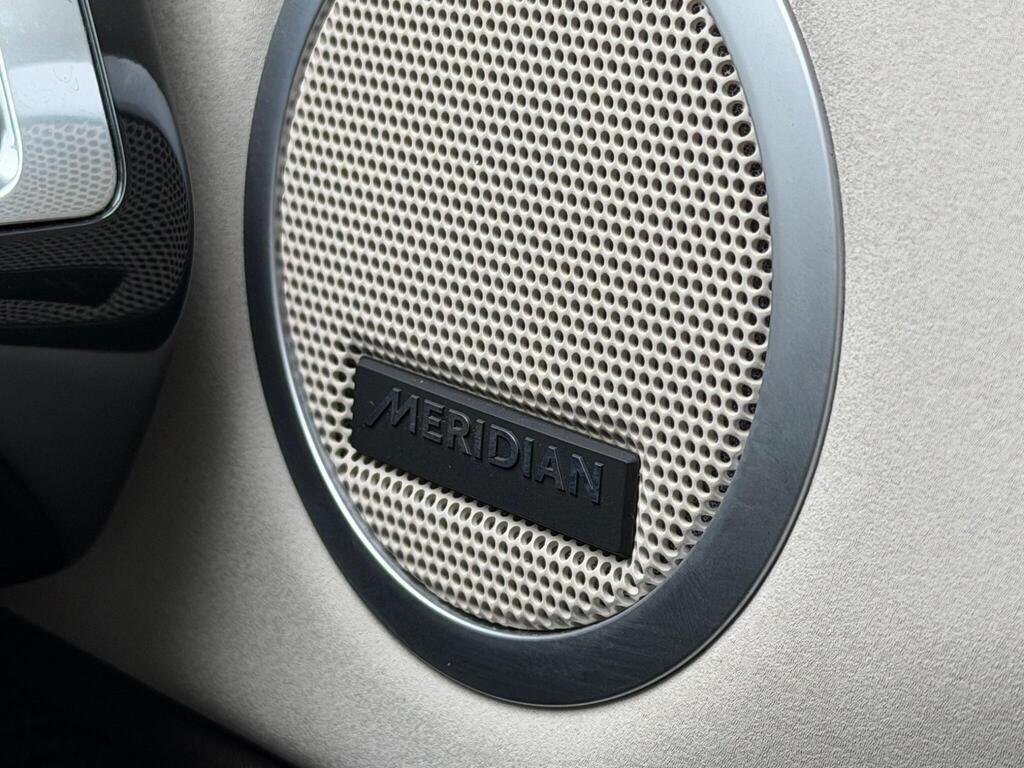 Land Rover Discovery view 54