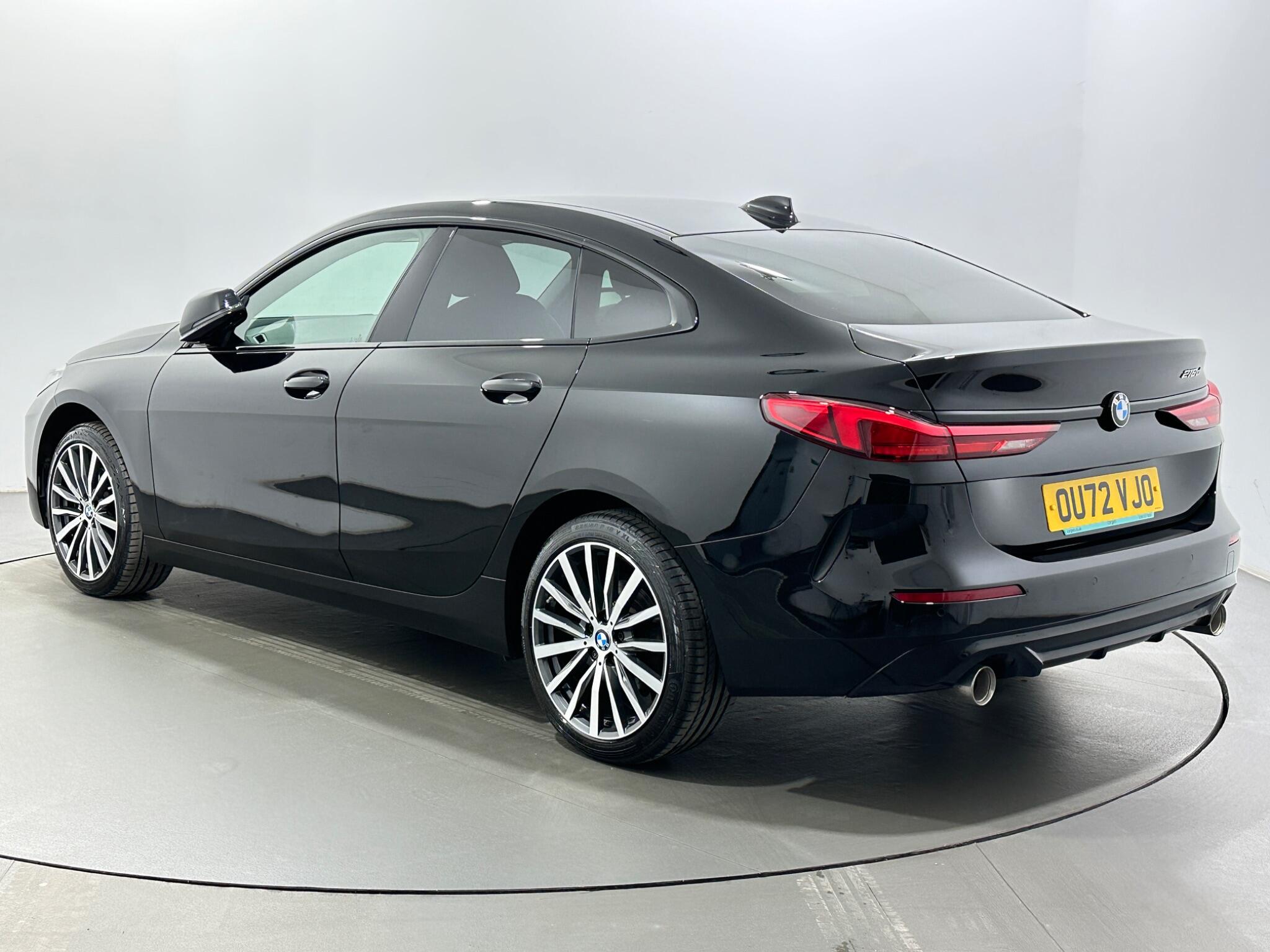 BMW 2 Series view 6