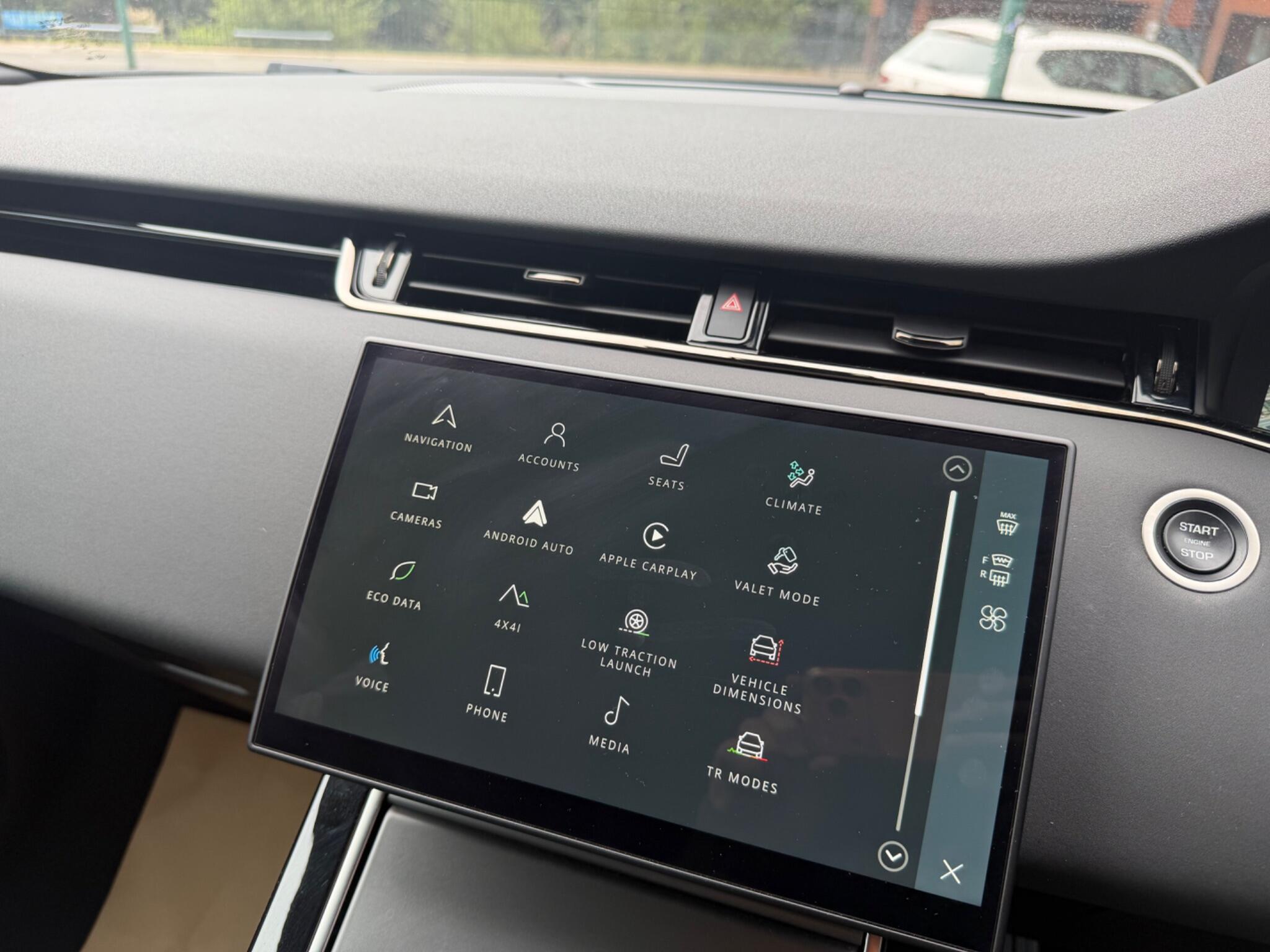 Land Rover Range Rover Evoque view 58