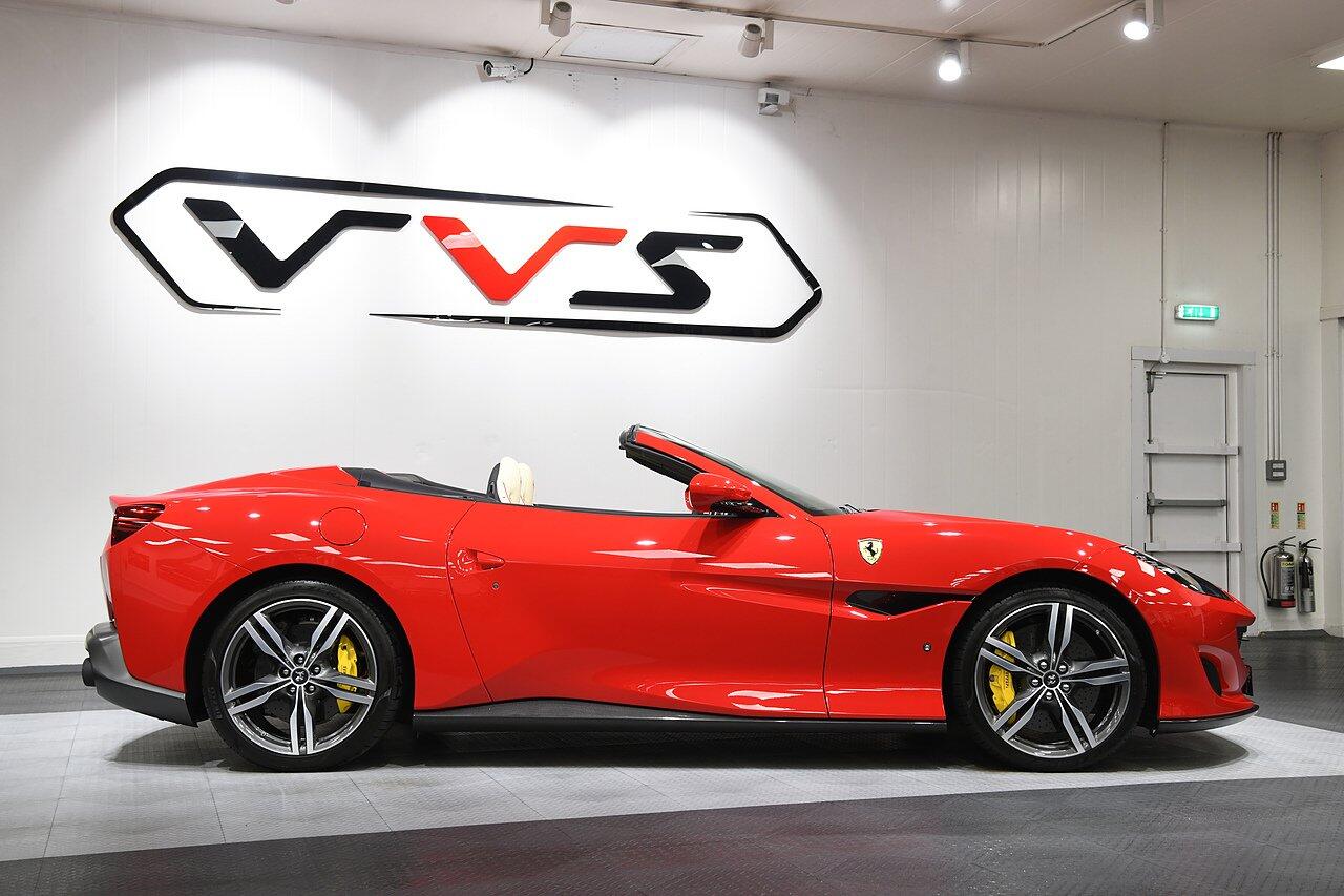 Ferrari Portofino view 2