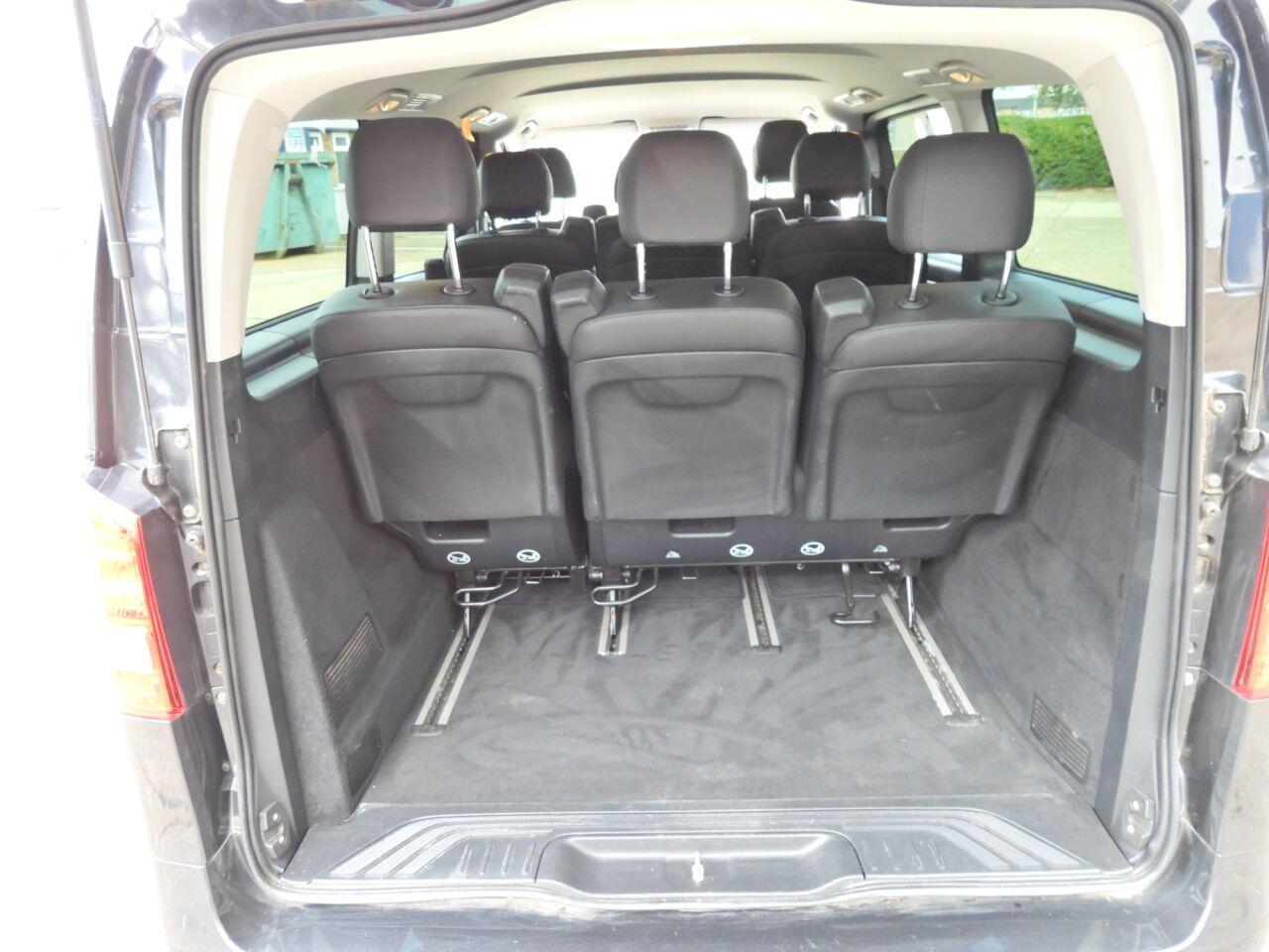 Mercedes-Benz Vito view 19