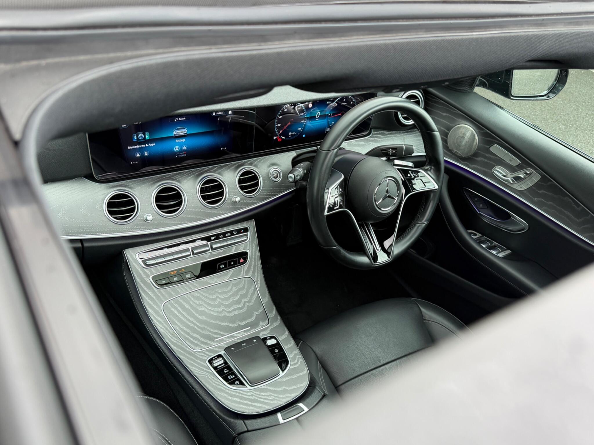 Mercedes-Benz E-Class view 10